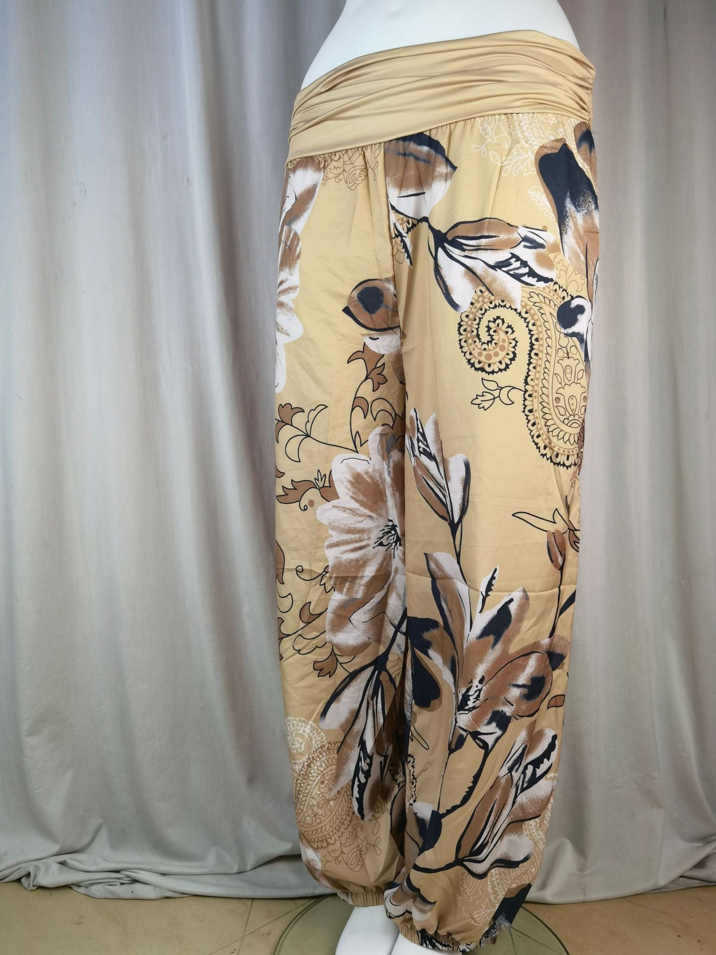 Women Printed Casual Wide-Leg Pants 76