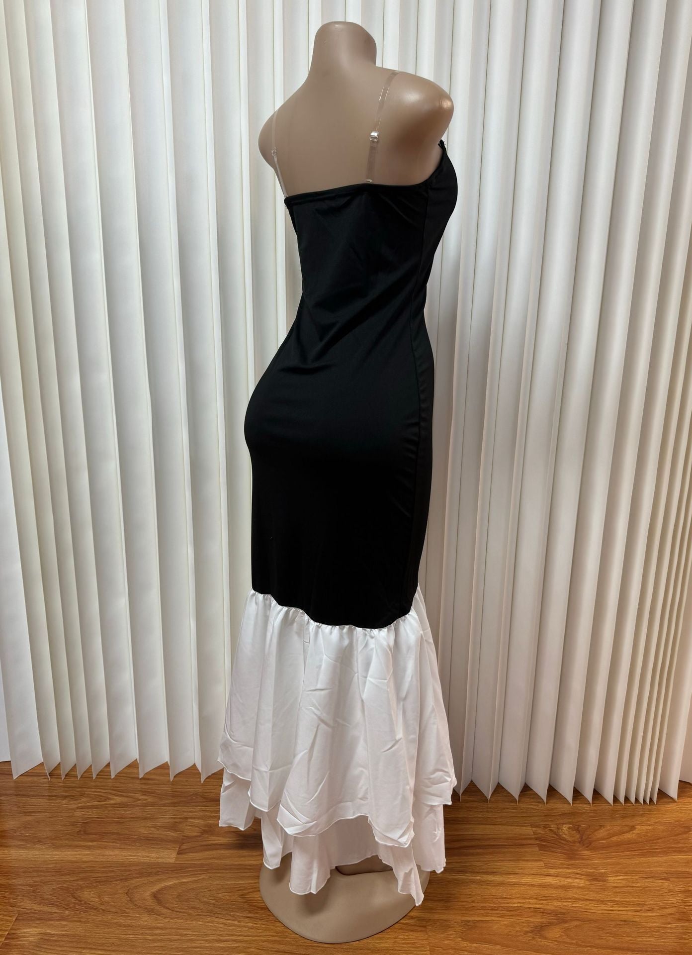 Women Black and White Color Matching Strapless Sexy Backless Bodycon Irregular Dress 9