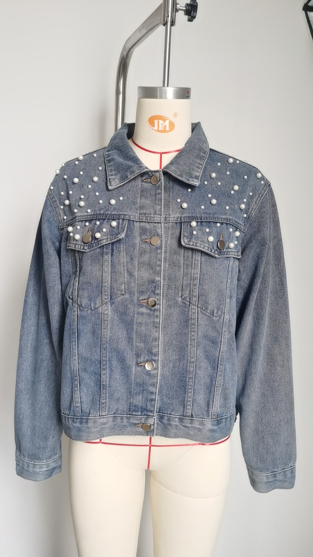 Women Washed Crop Long Sleeve Denim Jacket 17