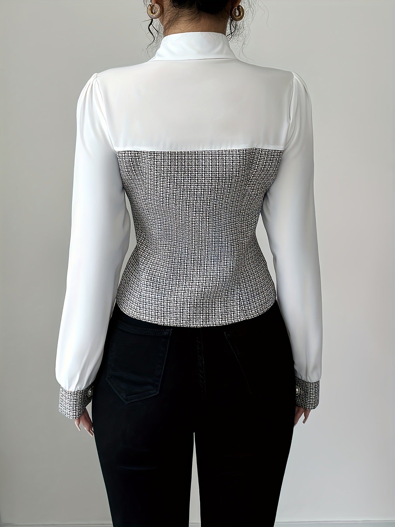 Women Fall/Winter Elegant contrasting long-sleeved turndown collar lining 3