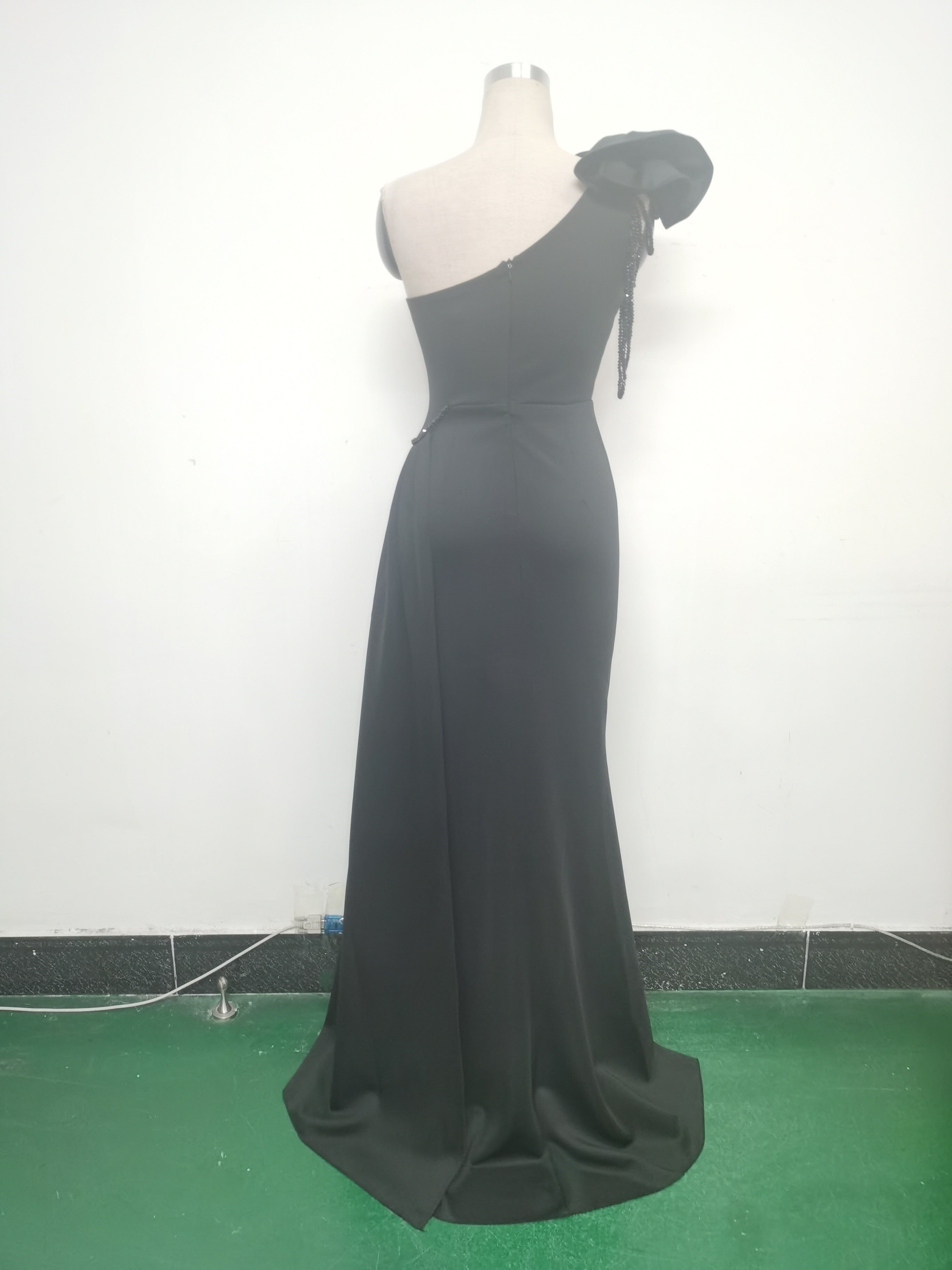 Women Beaded Flower Pleated Off-shoulder Split Evening Dress 23