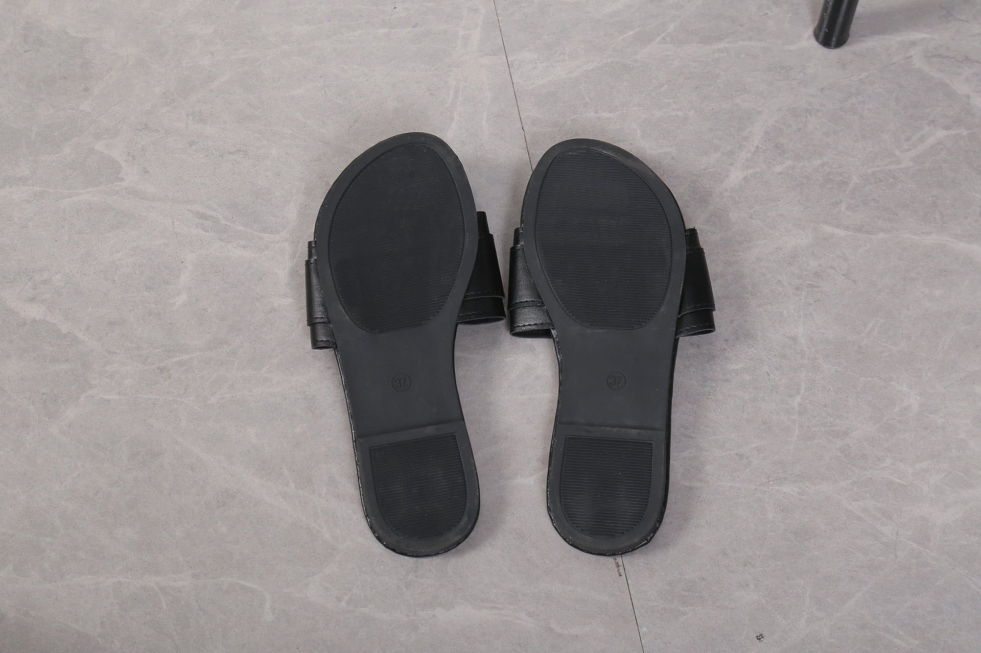 Summer Plus Size Women's Casual Large Buckle Stitched Slip-on Sandals Women 18