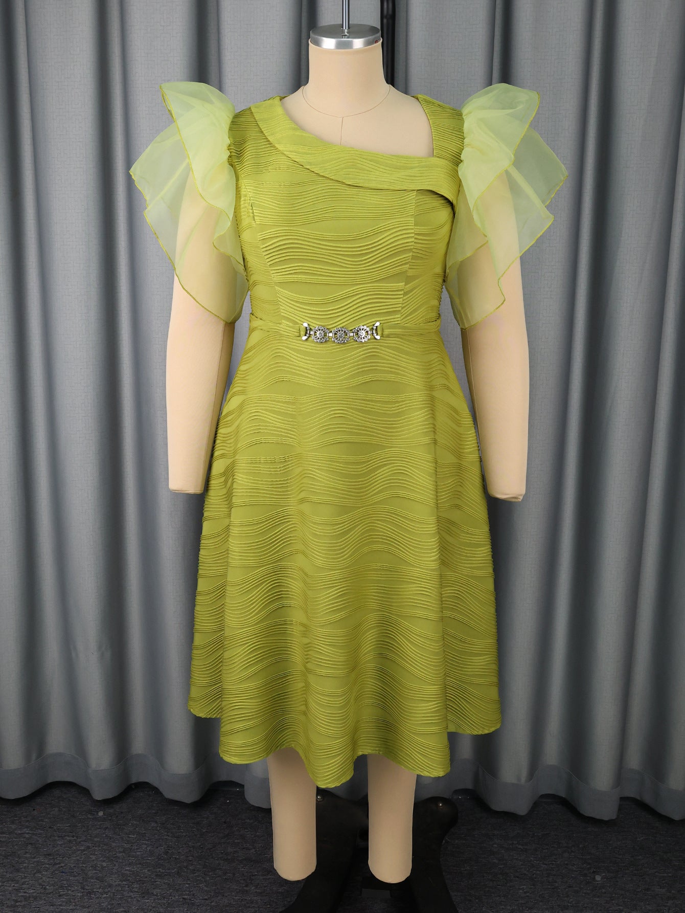 Elegant Slash Shoulder Mesh Flutter Sleeve Mid-Length Dress Slim Waist A-Line Party Dress Dresses 7