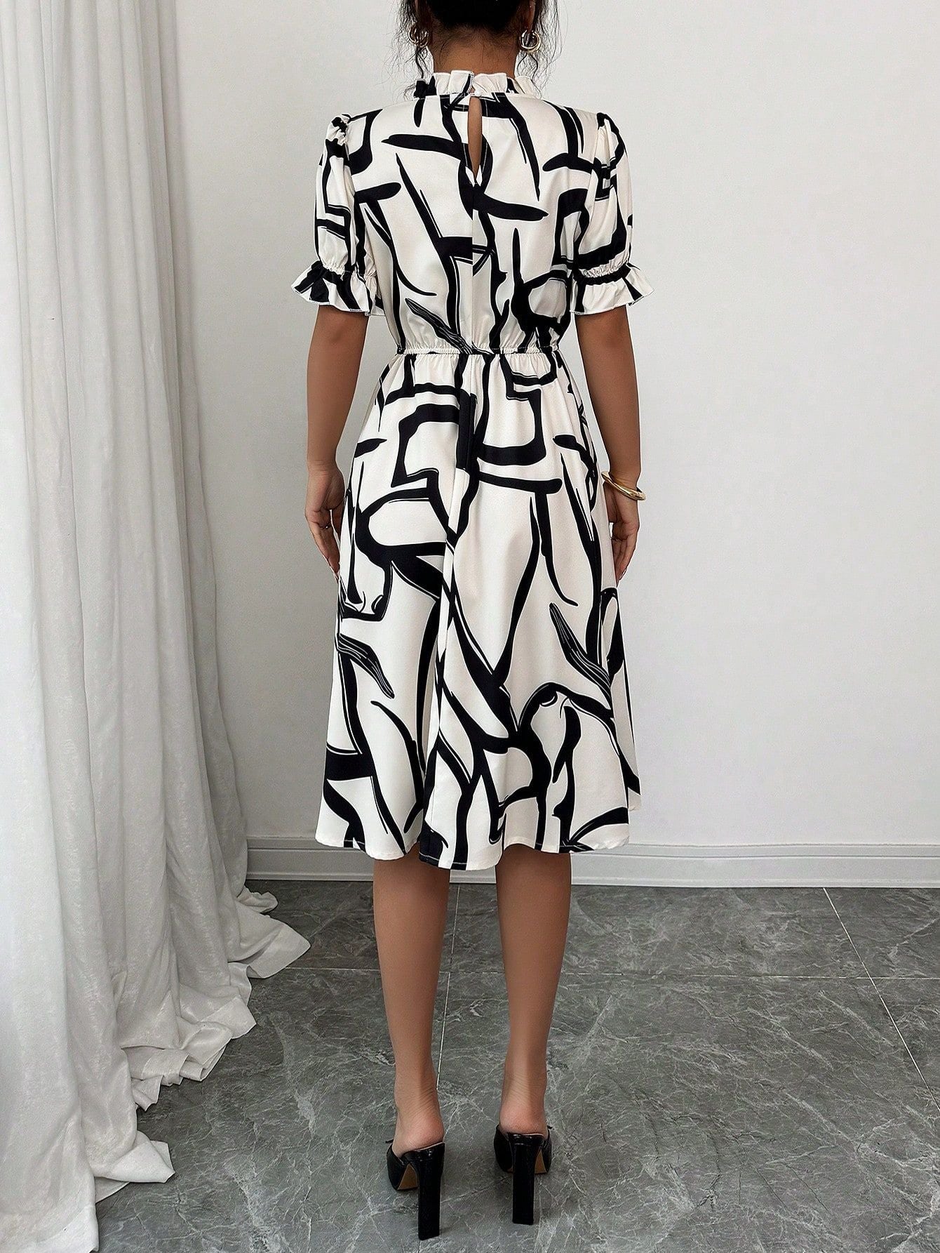 Women's Spring Summer Fashion Elegant Tie Waist Ruffled Collar Puff Sleeve A-Line Print Dress 5