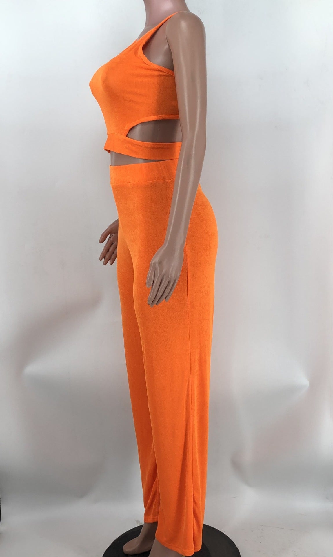 Women Halter Neck Crossover Crop Top andSolid Wide Leg Pants Two-Piece Set 24