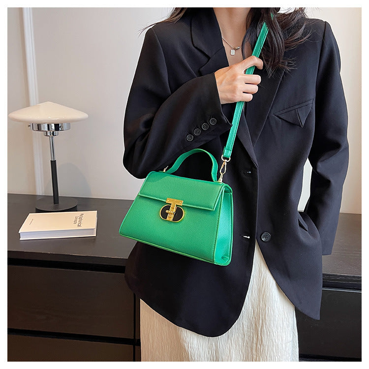 women's lock shoulder Messenger bag solid color small bag 20