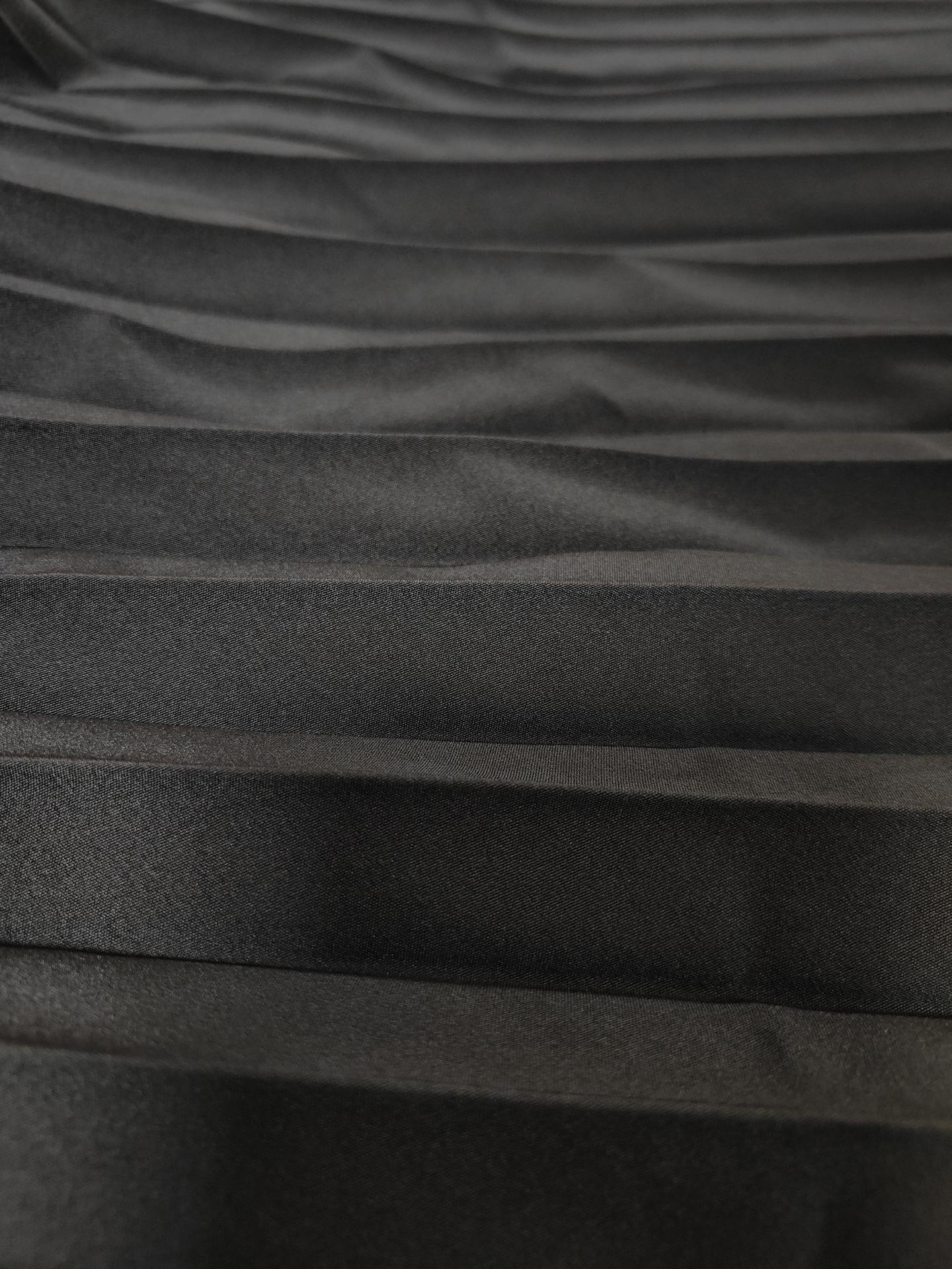 Autumn women's elegant fashion Round Neck sleeveless pleated long dress 25