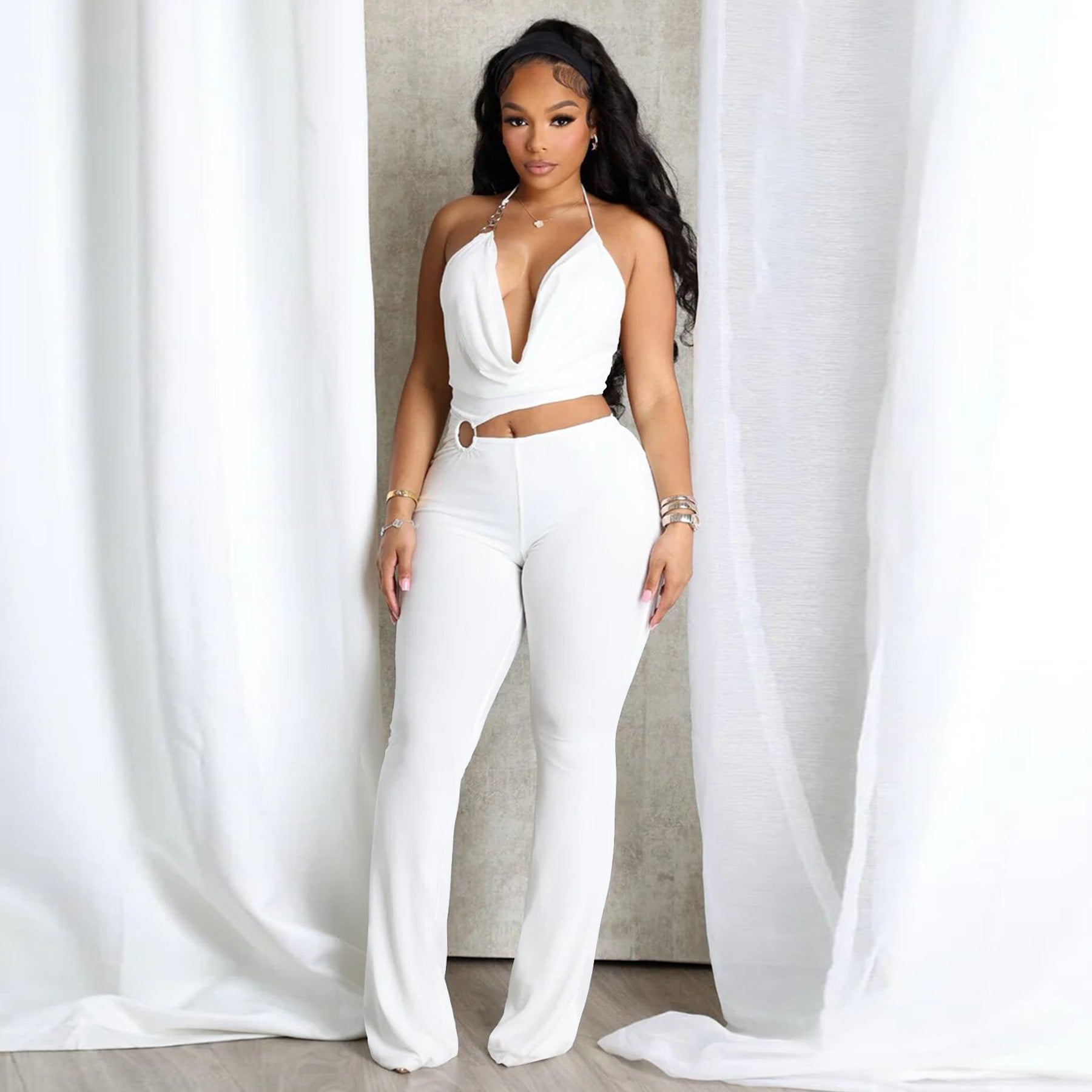 Women’s Circle-Embellished Halter Neck Open-Waist Jumpsuit 20