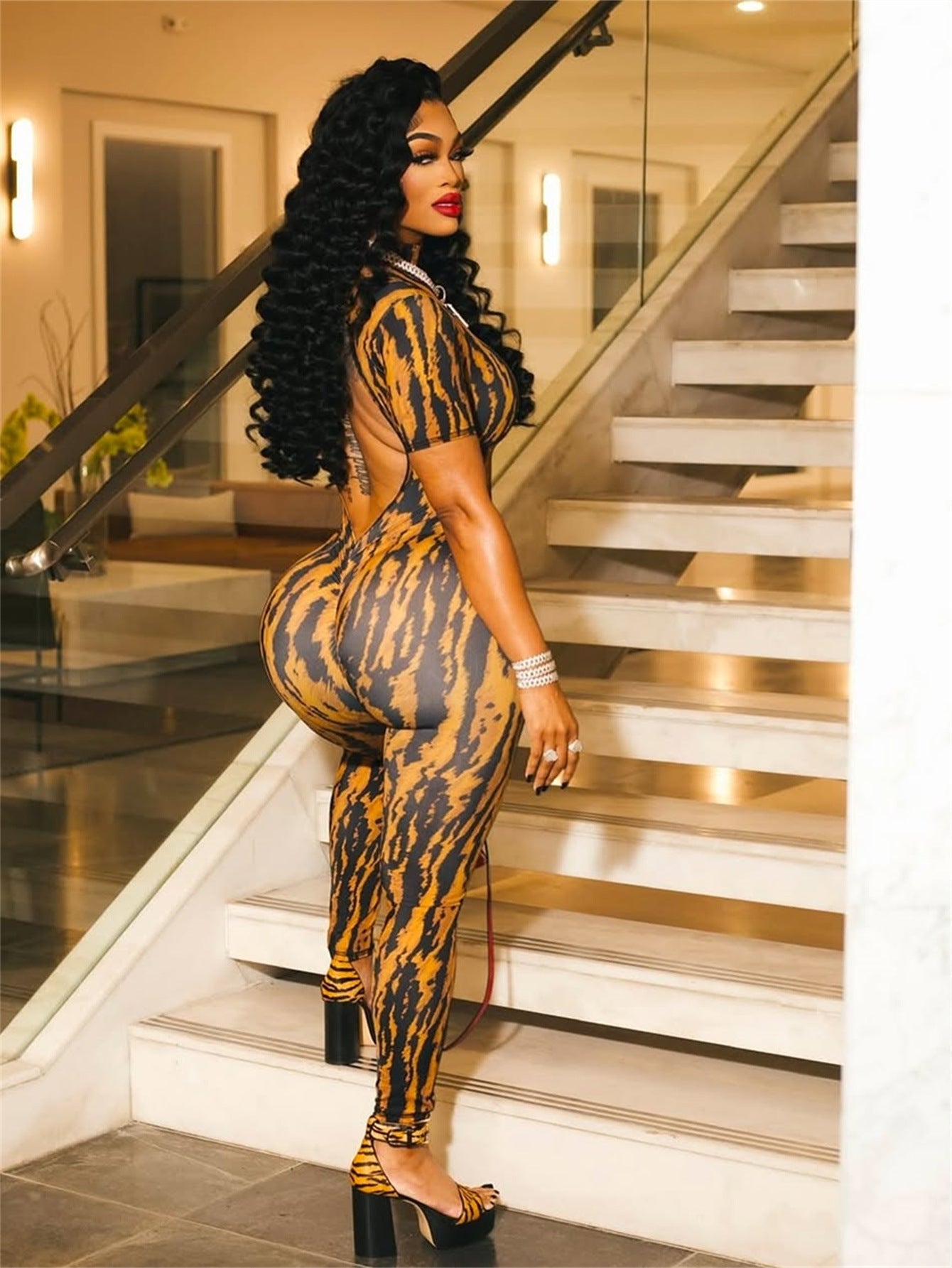 Women's clothing sexy striped print back hollow short sleeve Jumpsuit 3