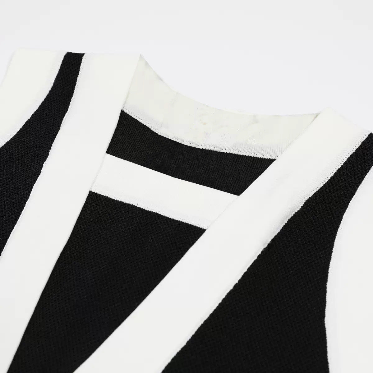 Women elegant button-down colorblock sleeveless single-breasted knitting dress 20