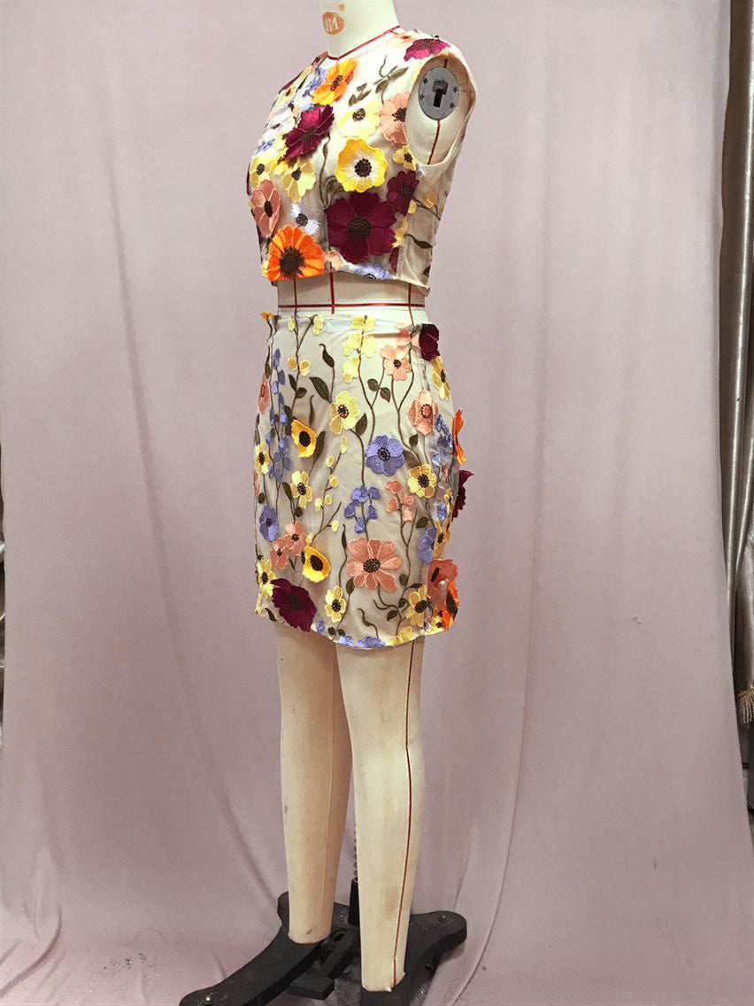 Spring Women's Embroidered Sleeveless Crop Top Bodycon Skirt Two-Piece Set 13