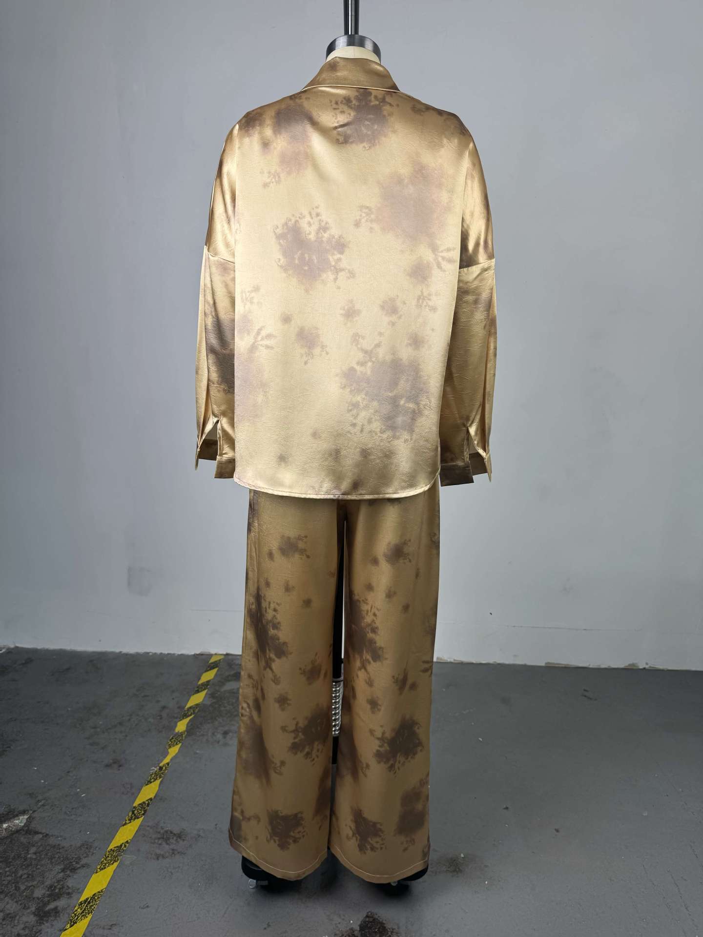 Summer Women's Fashion Turn-Down Collar Long-Sleeve Shirt & Strapless Wide-Leg Pants Three-Piece 9