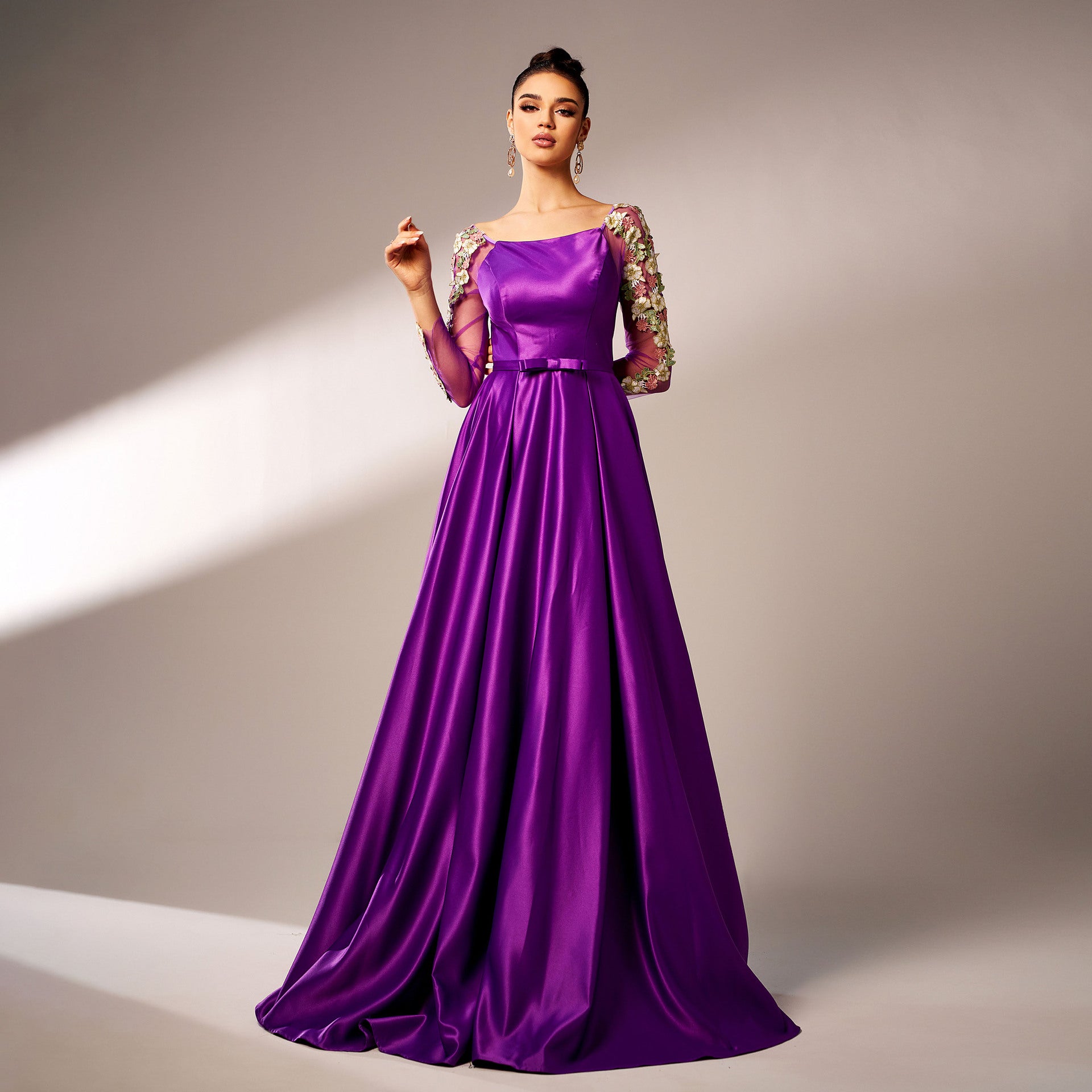 Women long-sleeved square neck Formal Party applique evening dress 7