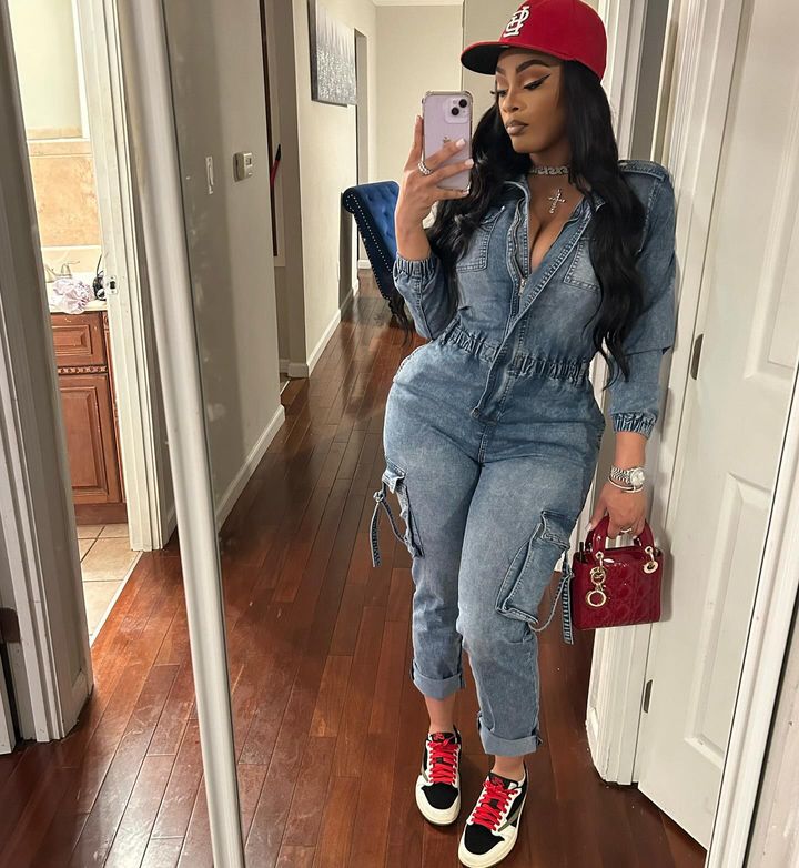 Women Washed Stretch Long Sleeve Denim Jumpsuit