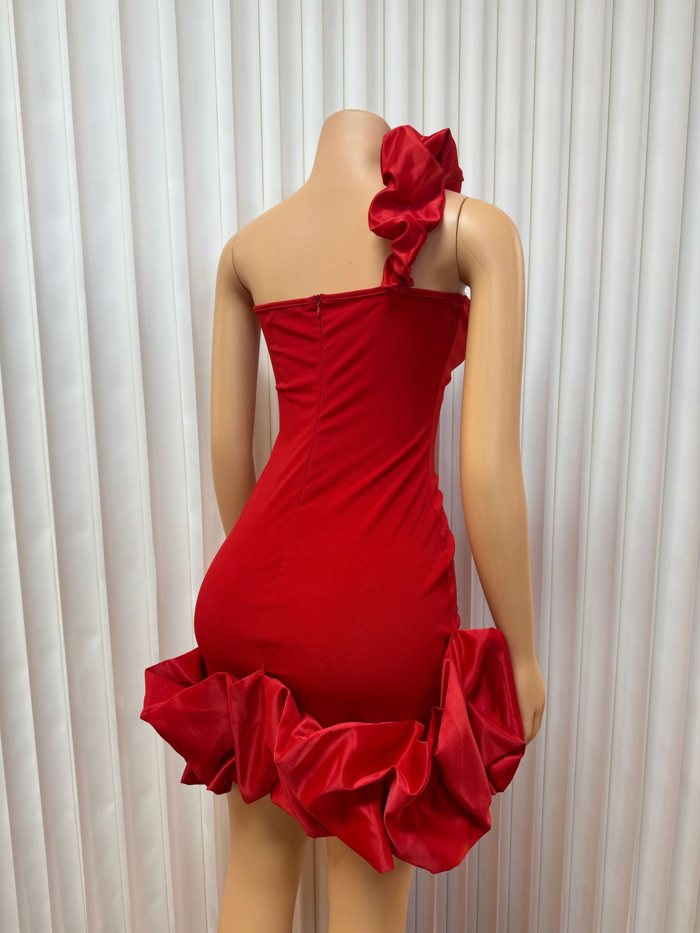Women Solid One Shoulder Strapless Bodycon Ruffle Dress 7
