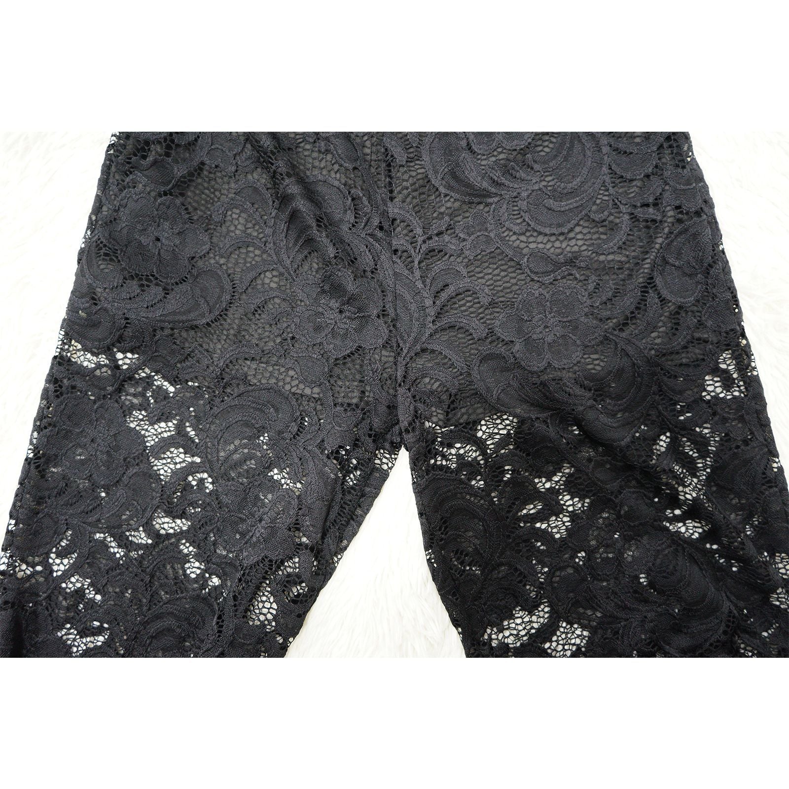 Summer Women Sexy Lace Pattern Turndown Collar See-Through Top and Pant Two-piece Set 16