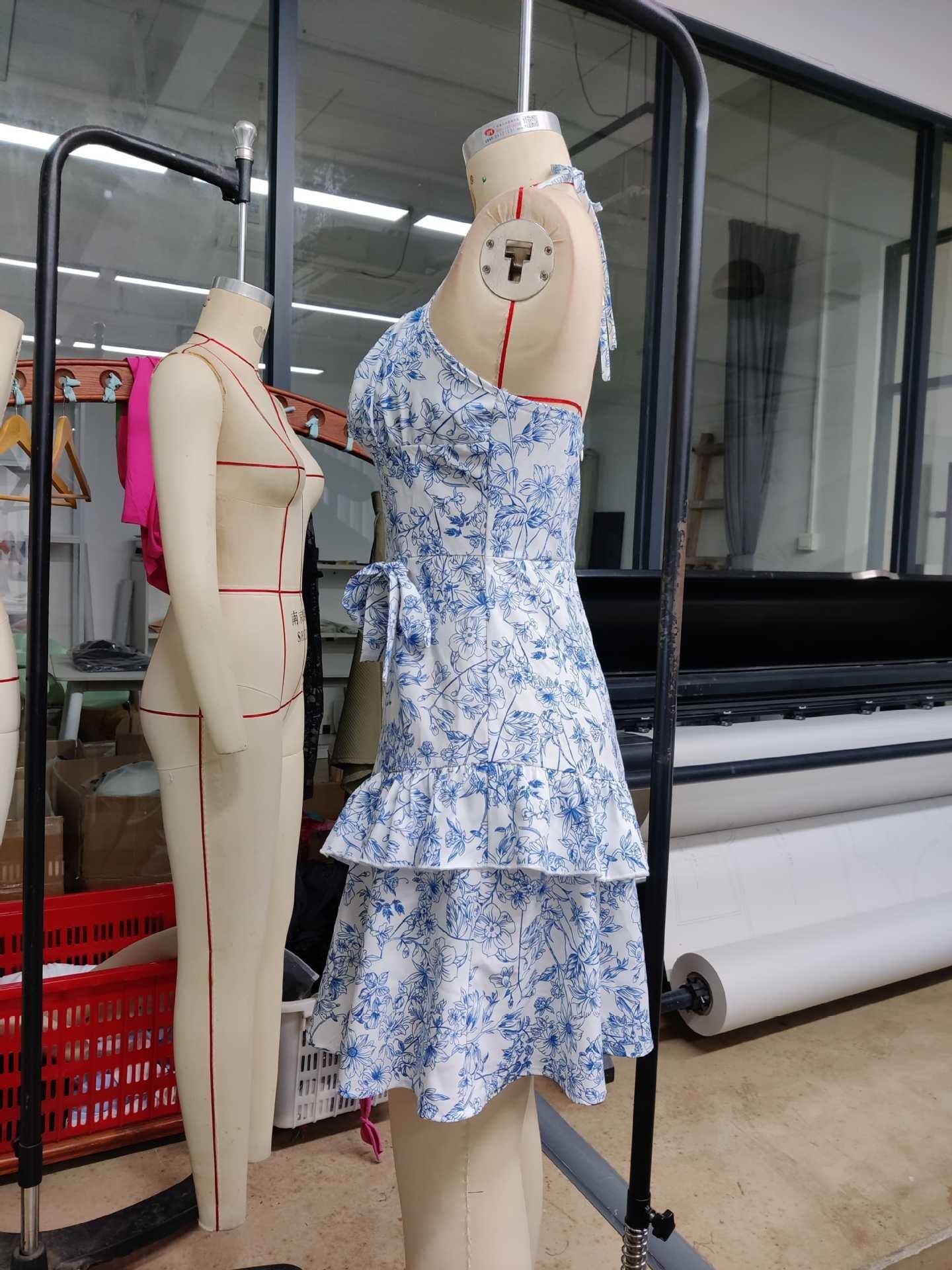 Women floral cascading ruffles dress 9