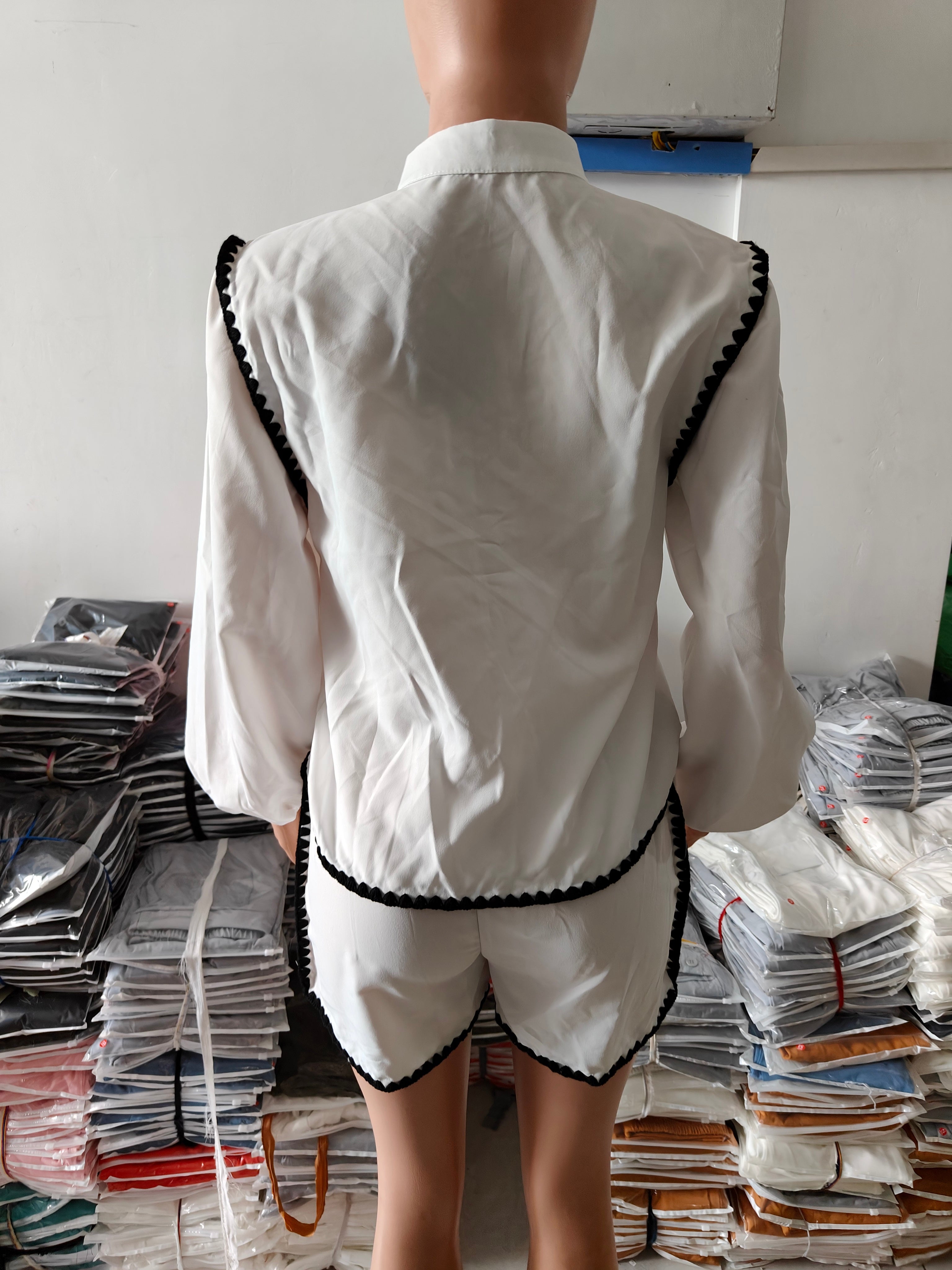 Women Round Neck Long Sleeve Top And Shorts Two-piece Set 5