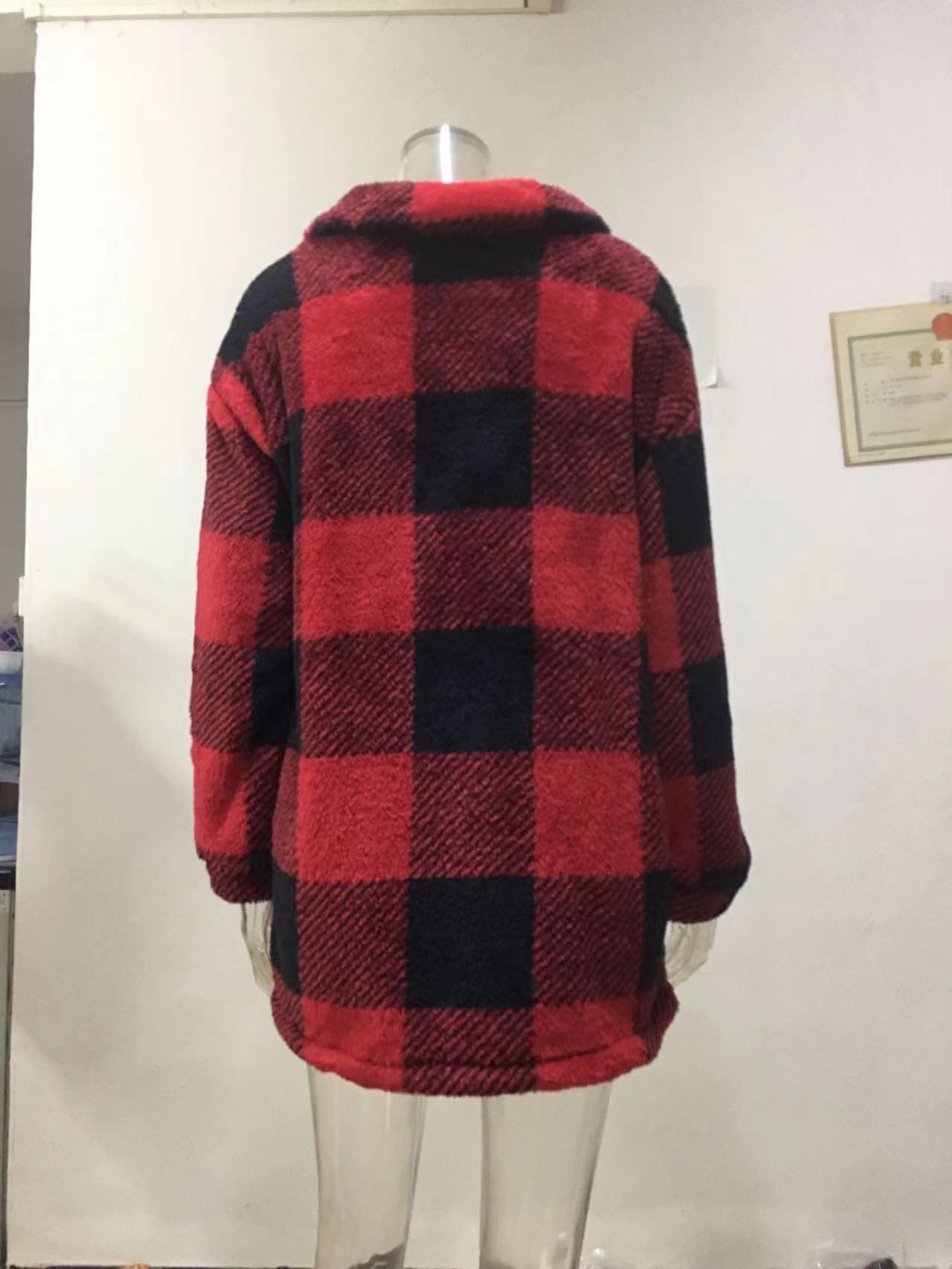 Women Autumn and Winter Pocket Plaid Sherpa Jacket Button Plush Jacket 34
