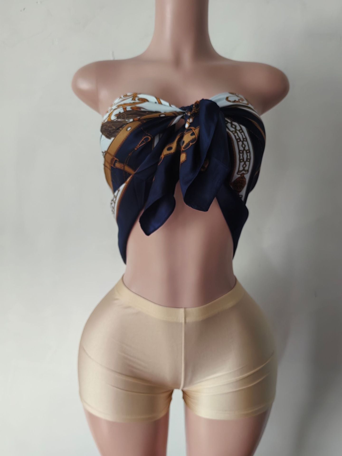 Fashionable Women's Print Sexy Strapless Two Piece Shorts Set 13