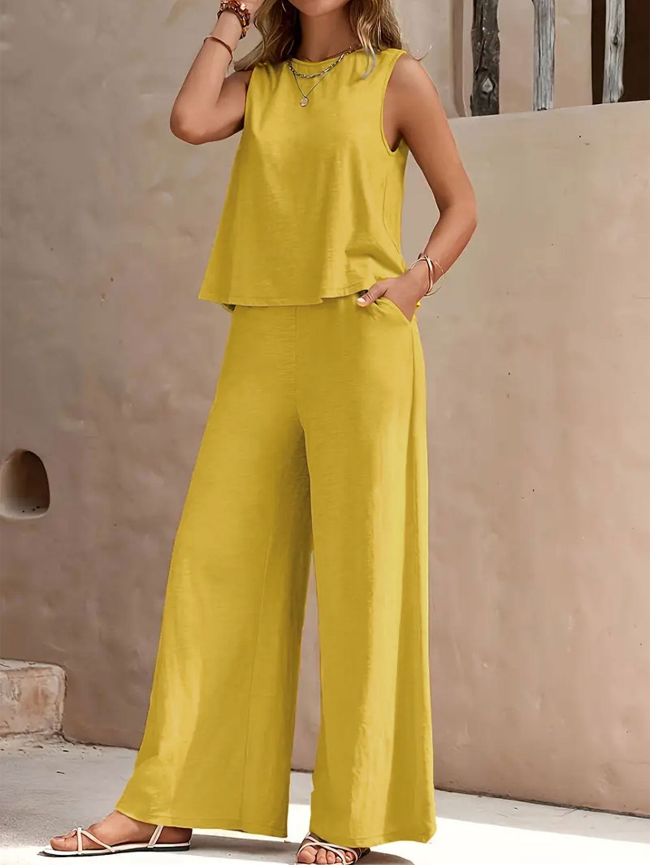 Plus Size Women Summer Casual Sleeveless Vest + Wide-leg Pants Two-piece Set