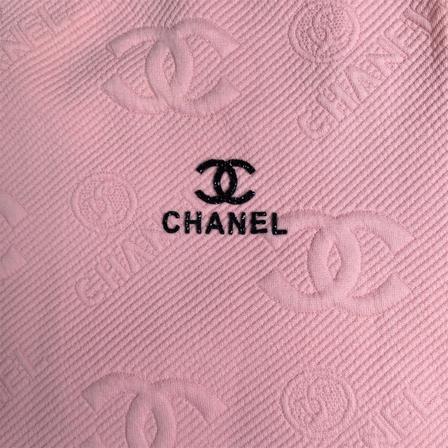 Women Jacquard Short Sleeve Top and Shorts Sports Two Piece Set 18