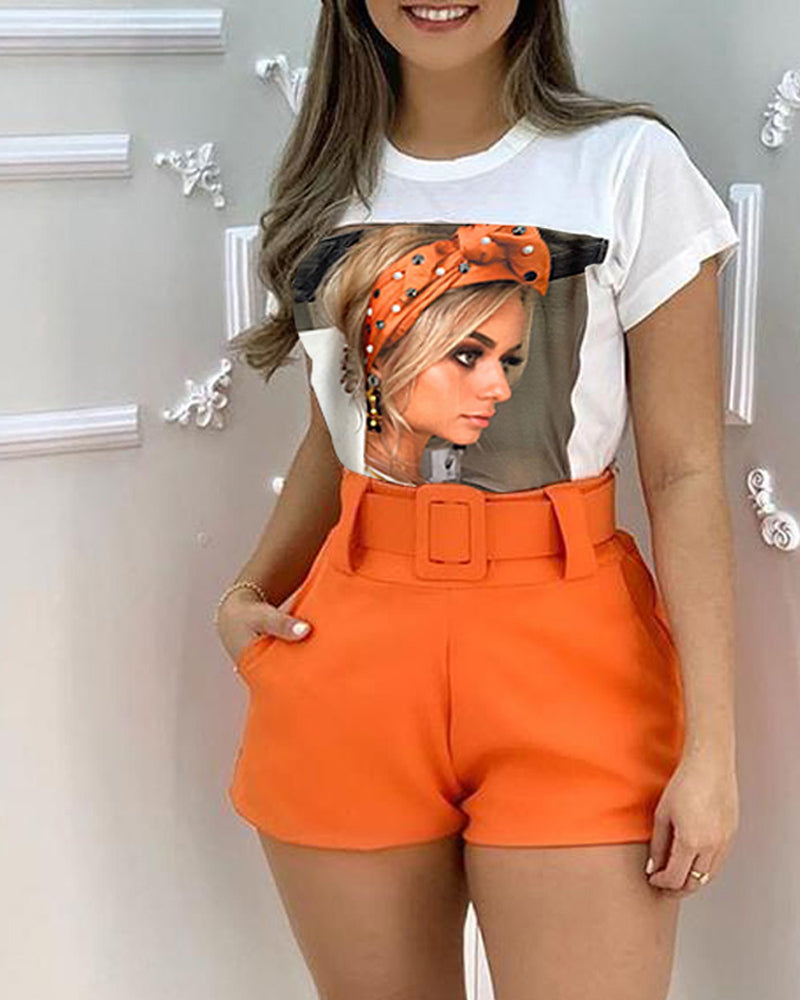 Career Women's White Printed T-Shirt High Waist Shorts With Belt 3