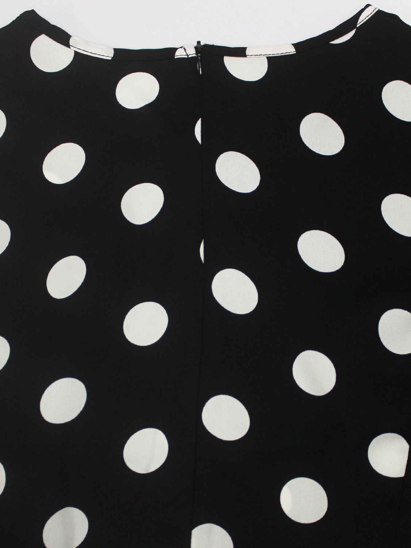 Plus Size Women Elegant Round Neck Sleeveless Polka Dot Print Dress 10