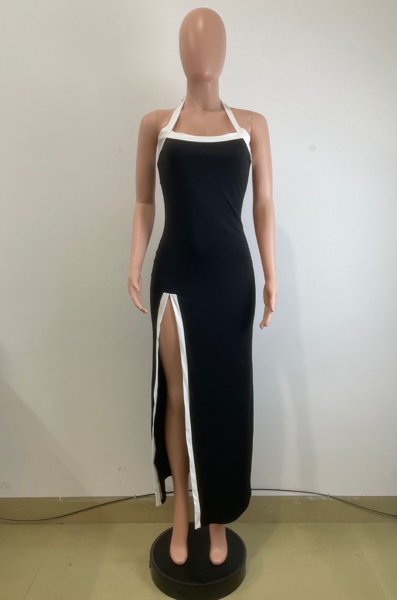 Summer Fashion White Contrast Color High-Slit Halter Neck Dress 8