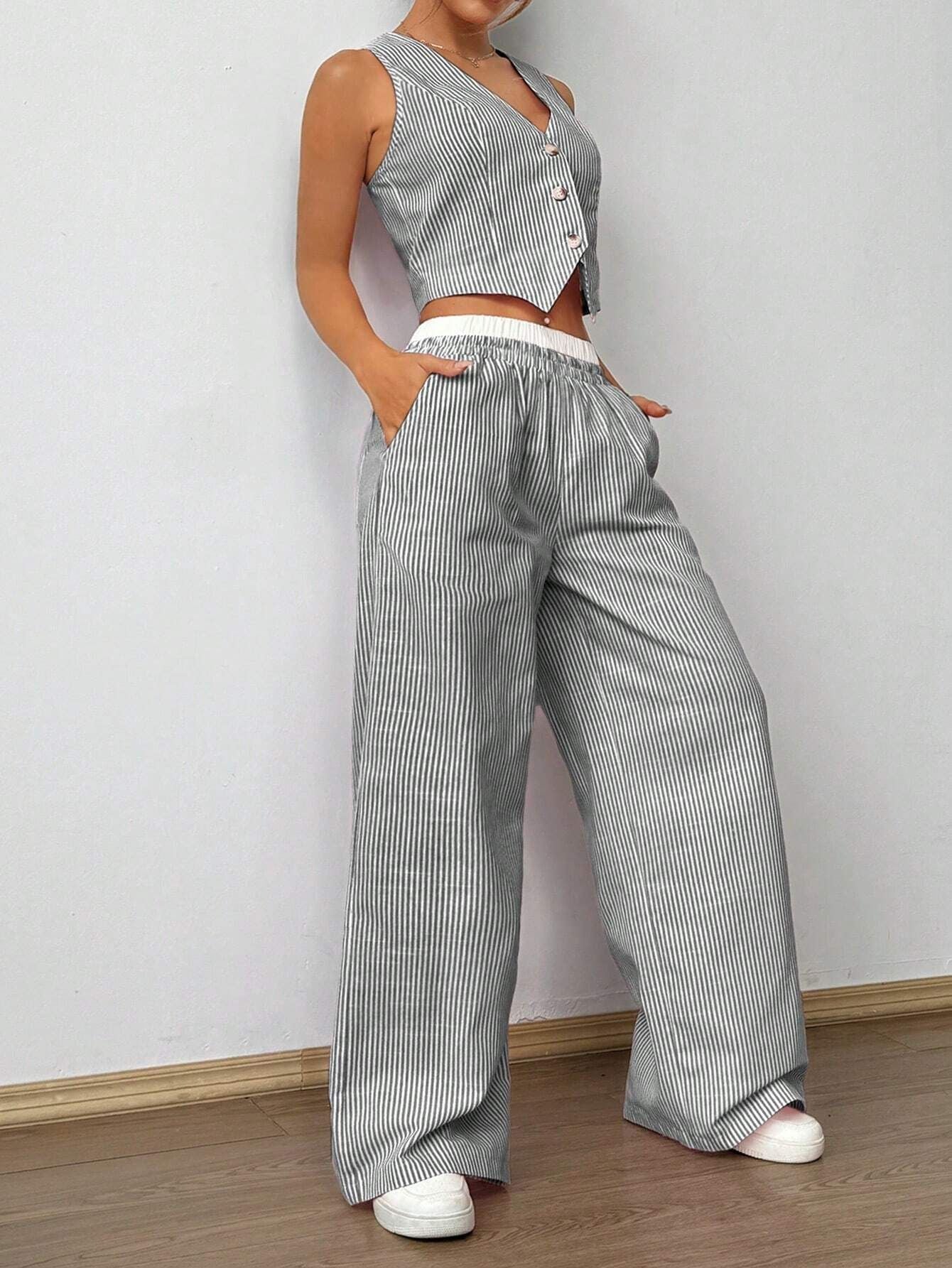 Summer contrast color striped sleeveless v-neck vest Wide Leg Pants Set 9