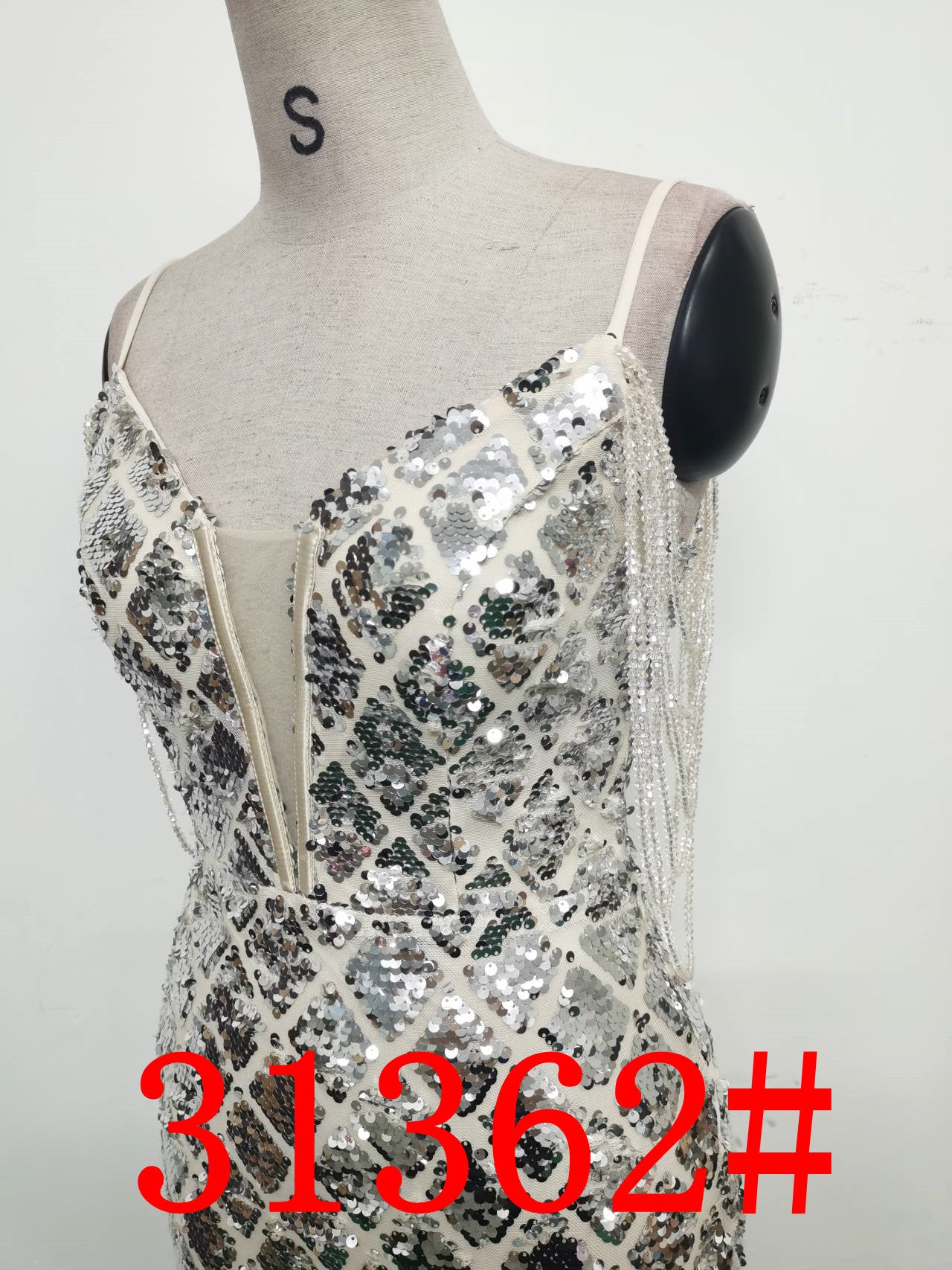 Women Herringbone Lace-Up Symphony Beaded Evening Dress 36