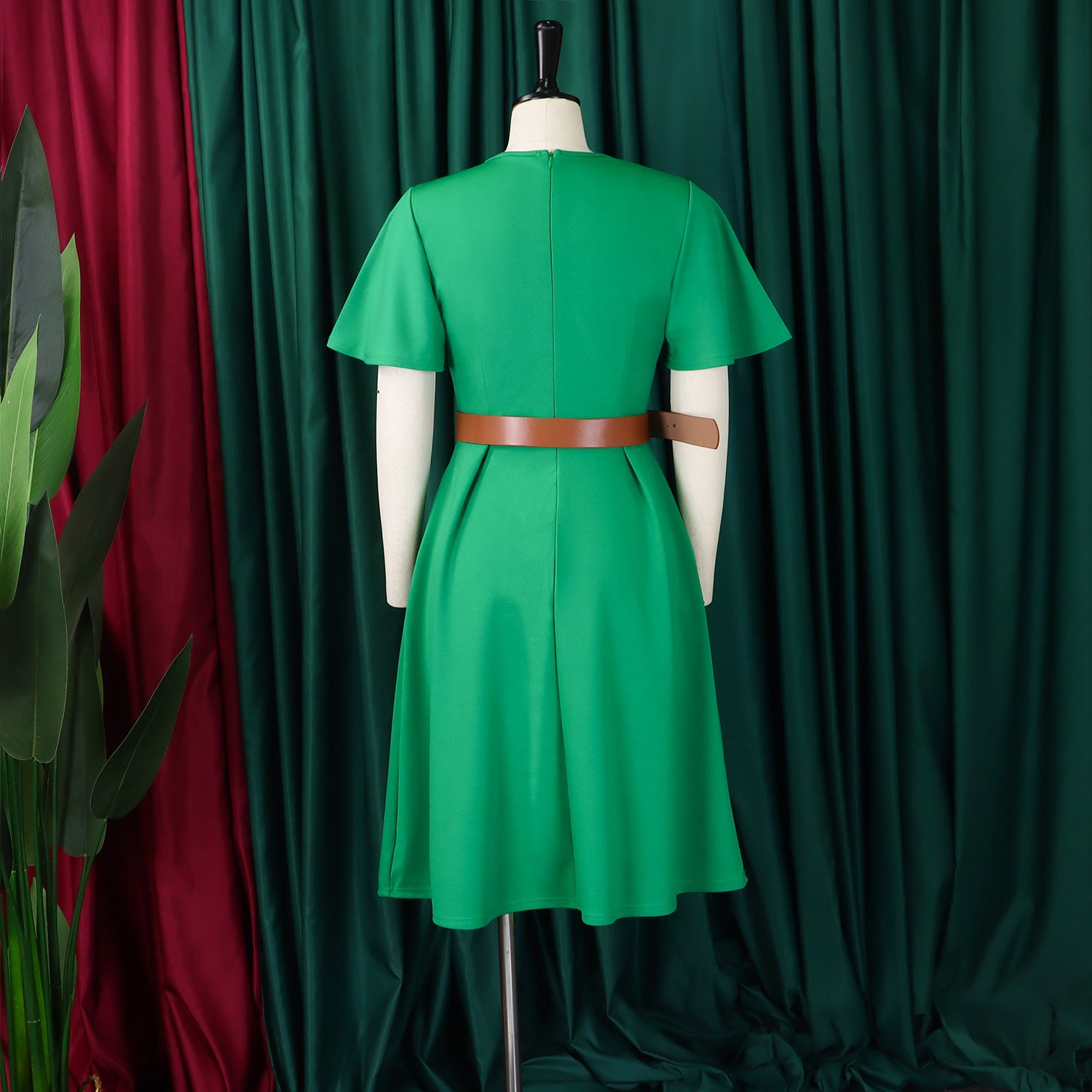 Plus Size Women Elegant Solid V-Neck Bell Bottom Sleeve African Dress 12