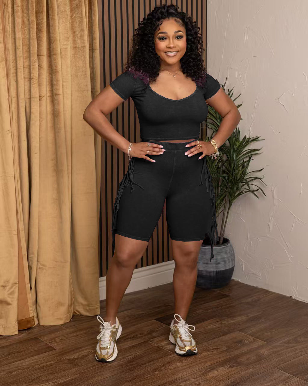 Fashionable Women's Solid Color Short Sleeve Tassel Elastic Shorts Set 3