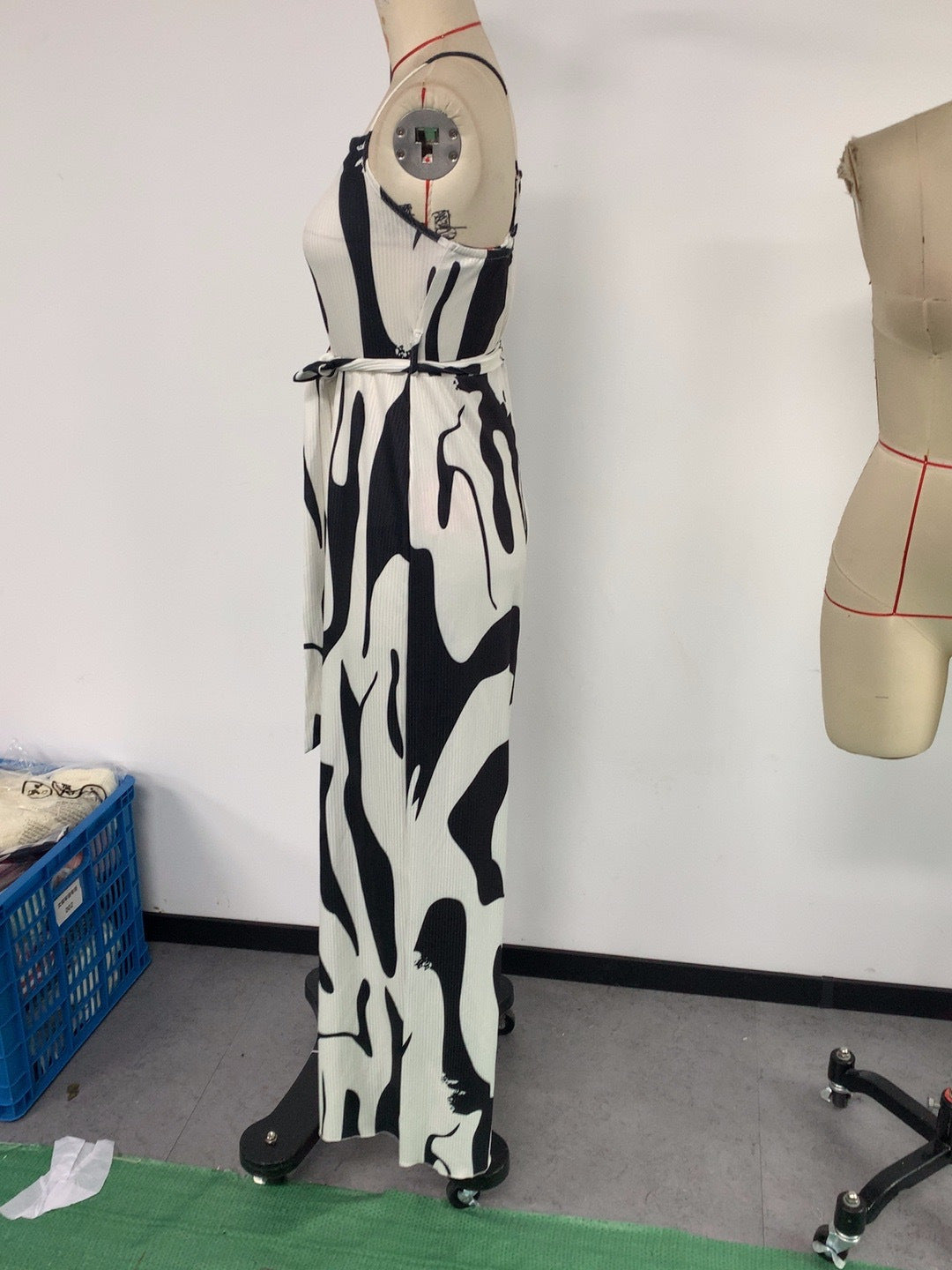 Spring/Summer Zebra Print Strappy Belt Wide-Leg Jumpsuit 7