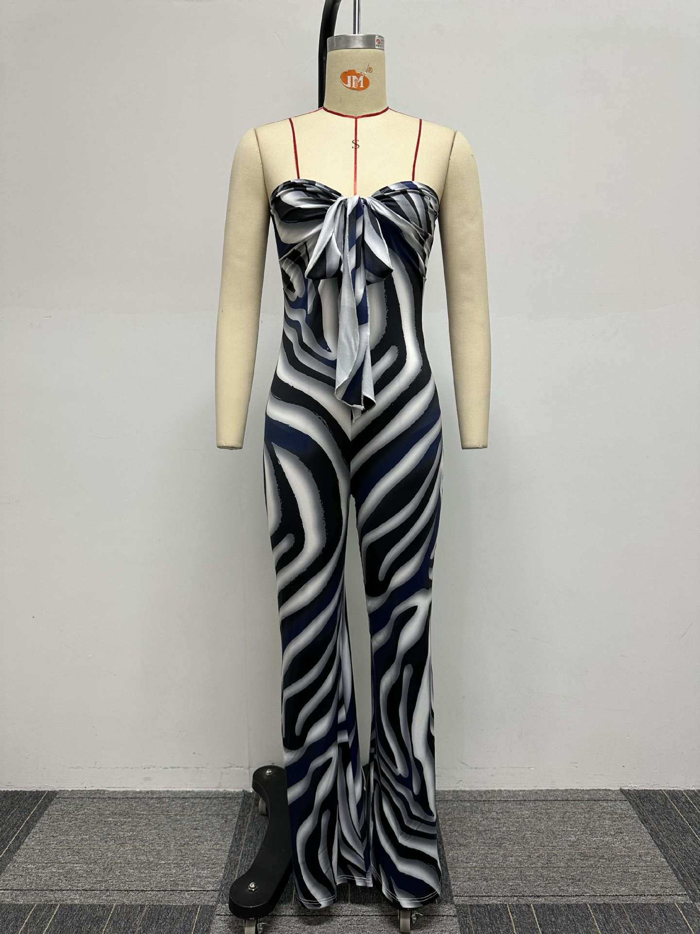 Sexy Printed Halter Neck Lace-Up Printed Stretch Bootstrap Sleeveless Jumpsuit 8