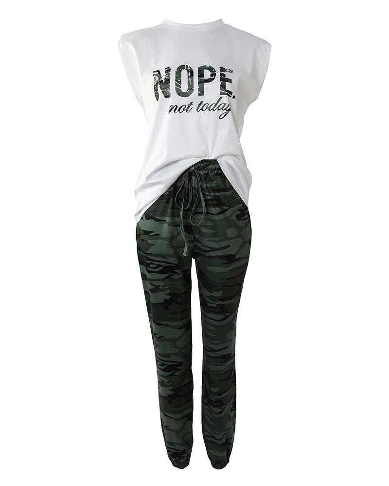 Casual Pad Shoulder Short Sleeve Top And Camouflage Pants Two Piece Set 5