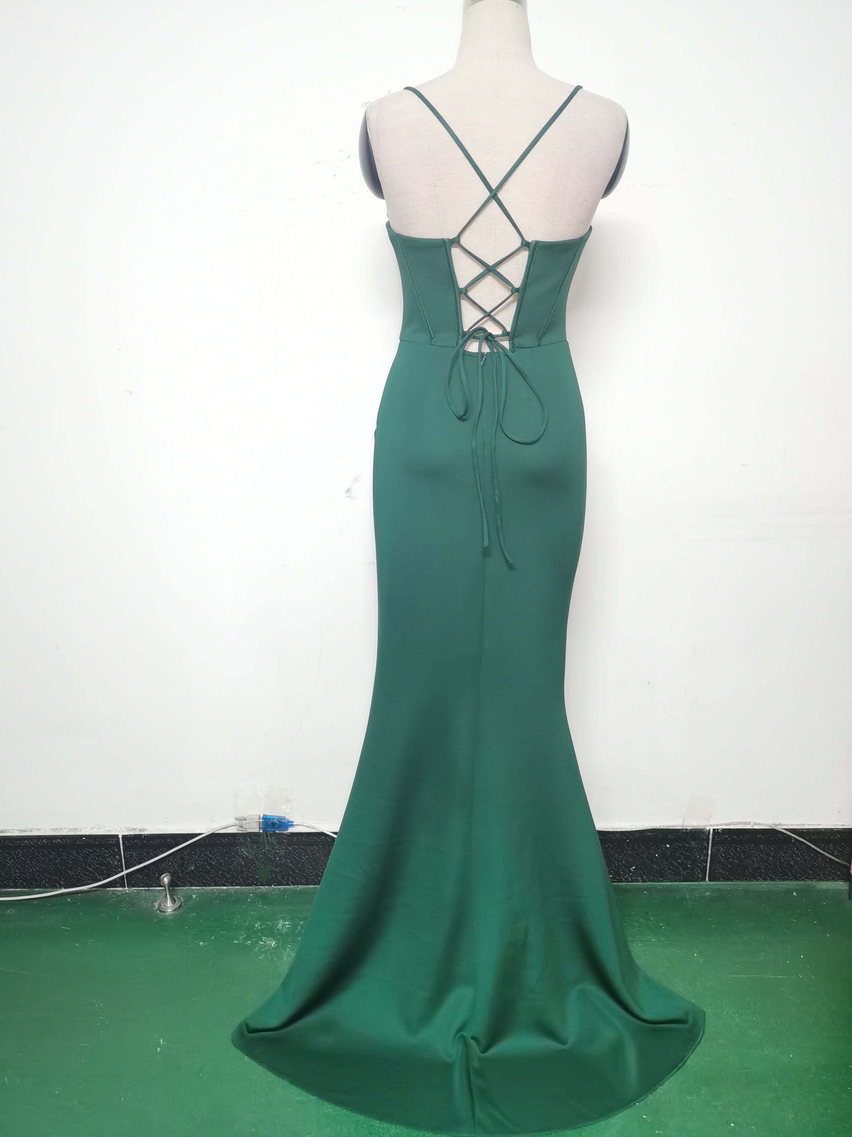 Luxury Strap Fishbone Slim Waist Evening Dress 18