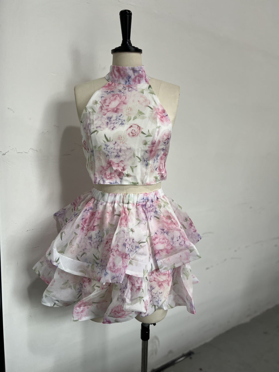 Spring Floral Print Sexy Low Back Halter Neck Bodycon Mini Dress 4