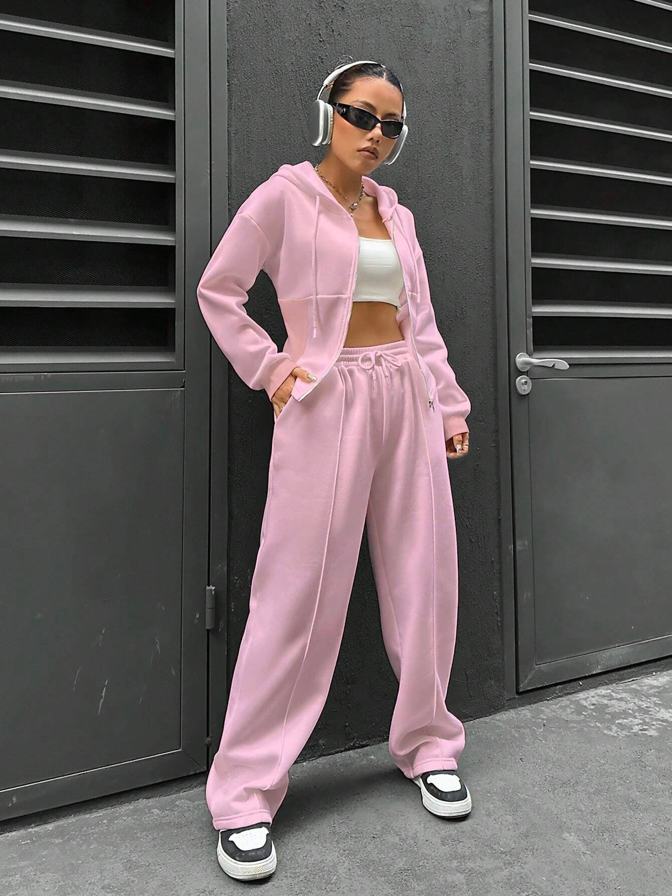 Women Casual hooded Top and Pants two-piece set 3