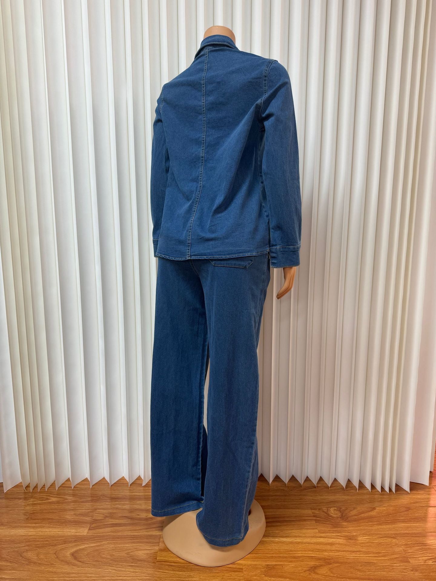 Women Denim Long Sleeve Turndown Collar Pocket Top and Lace-up Pants Two Piece Set 3