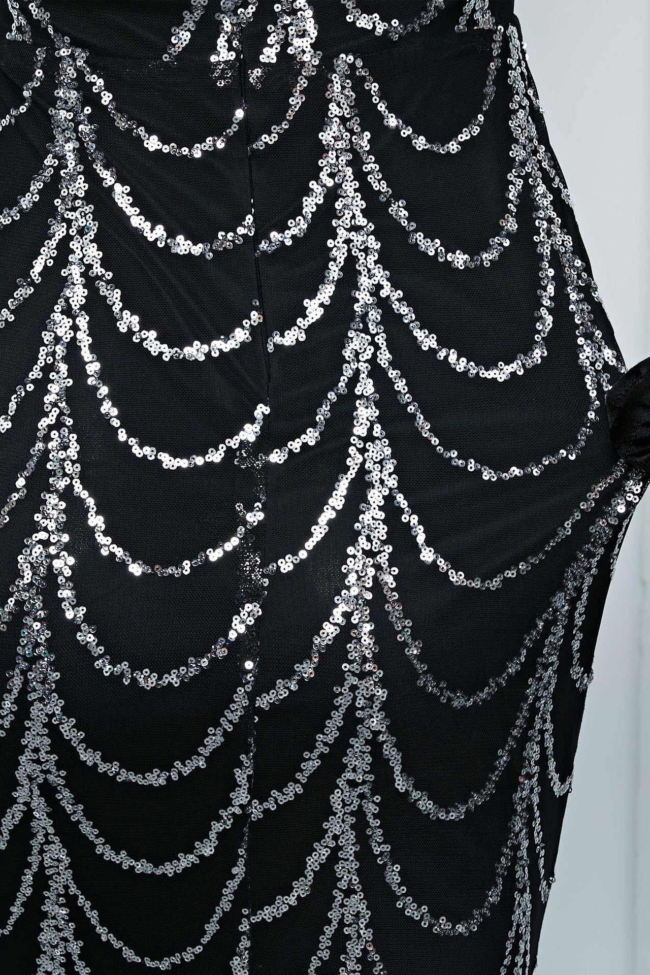 Long Sleeve Sexy See-Through Striped Sequin Long Evening Dress 10