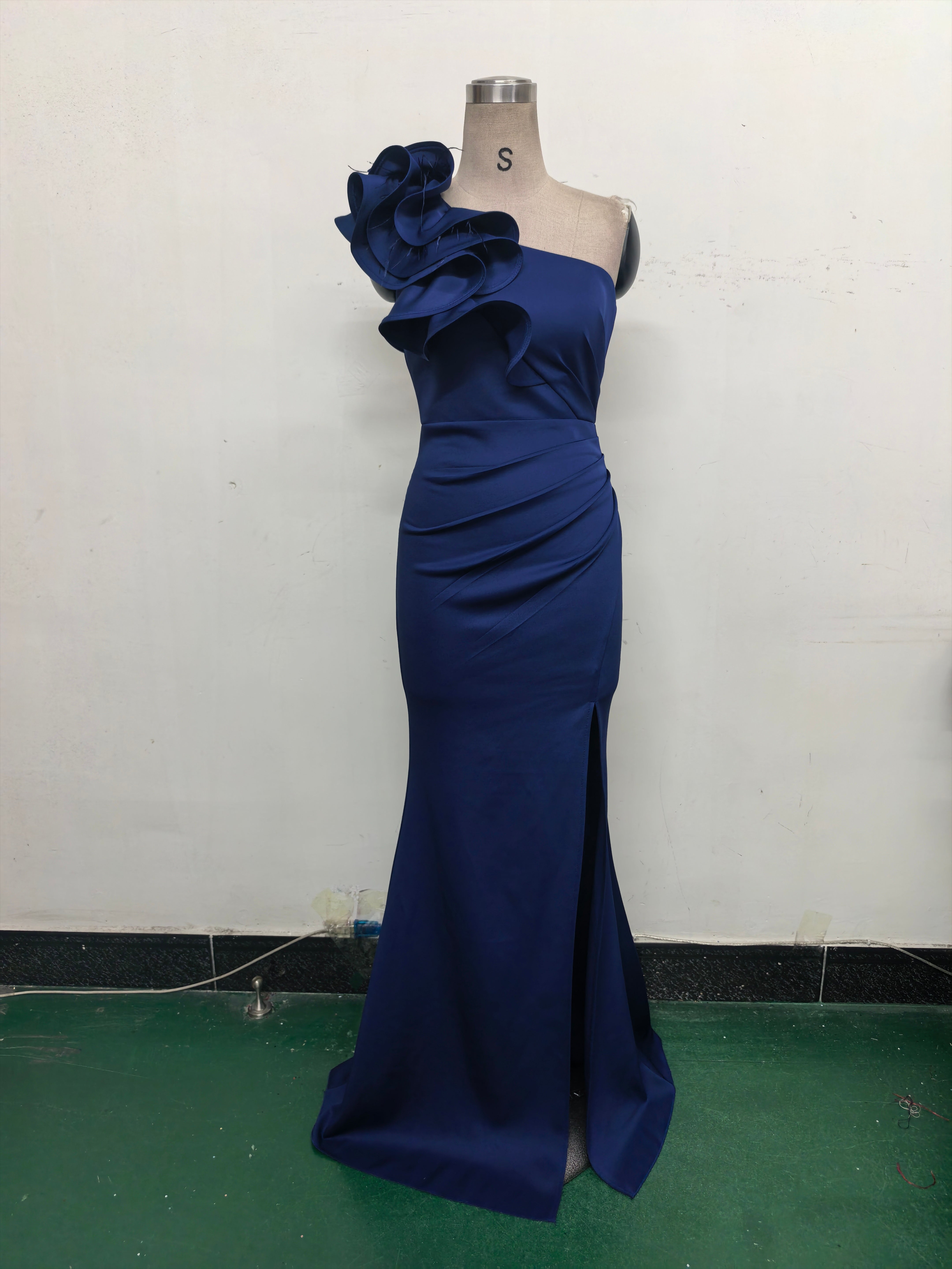 Women One-Shoulder Beaded Wool and Floral Satin Slit Sexy Evening Dress 46