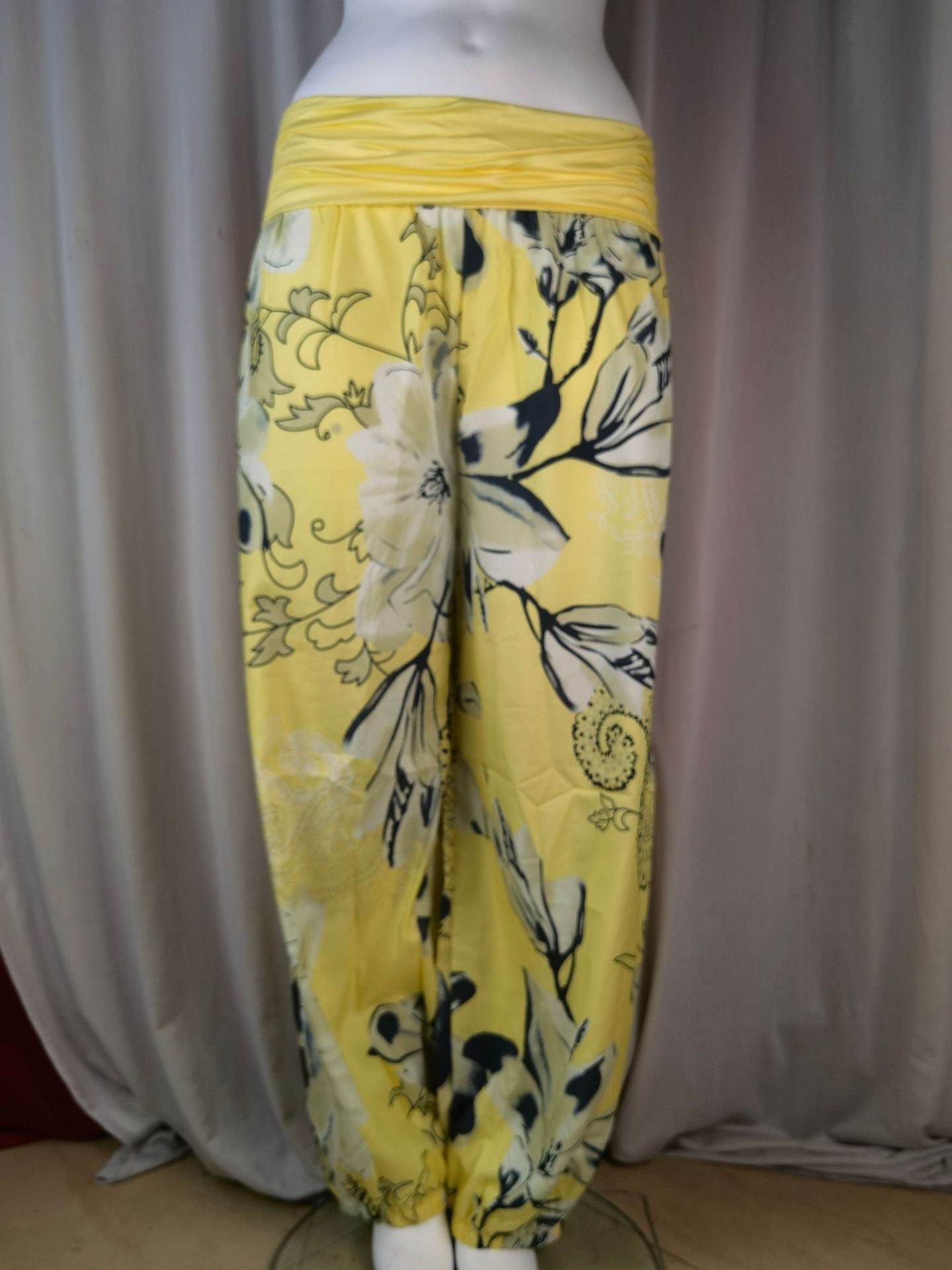 Women Printed Casual Wide-Leg Pants 77