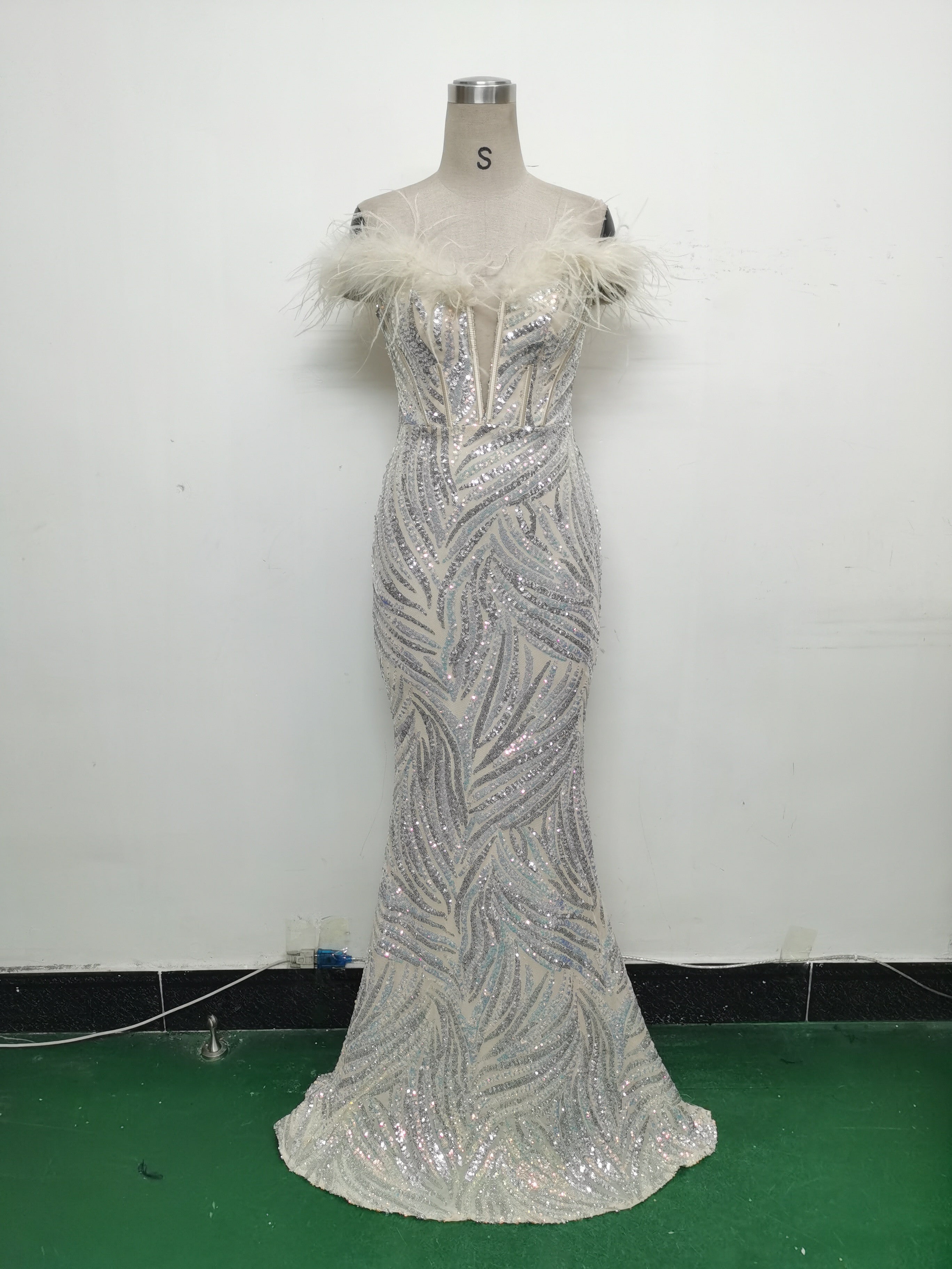 Fishbone Slim Waist Off Shoulder Feather Sequined Evening Dress 21