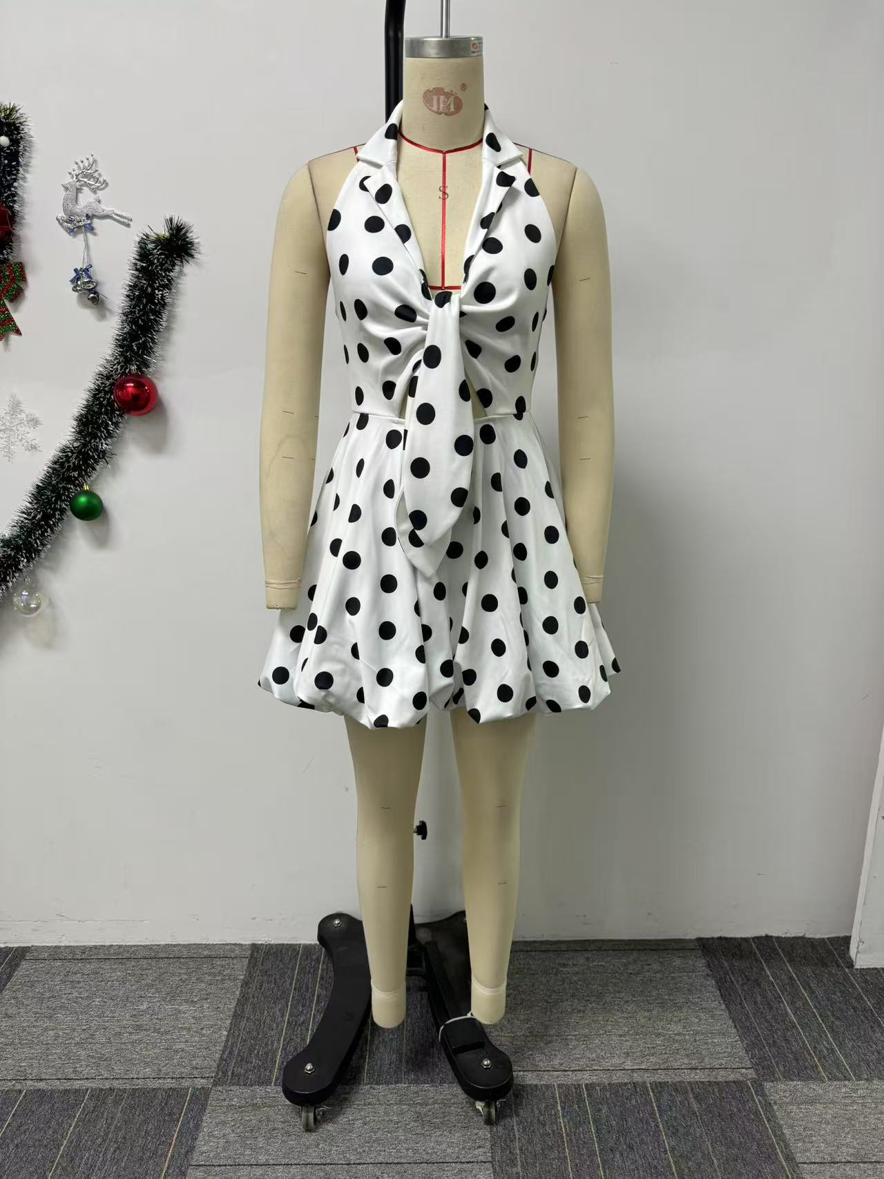 Spring Elegant Polka Dot Print Lace-Up Turndown Collar Halter Bubble Dress 7