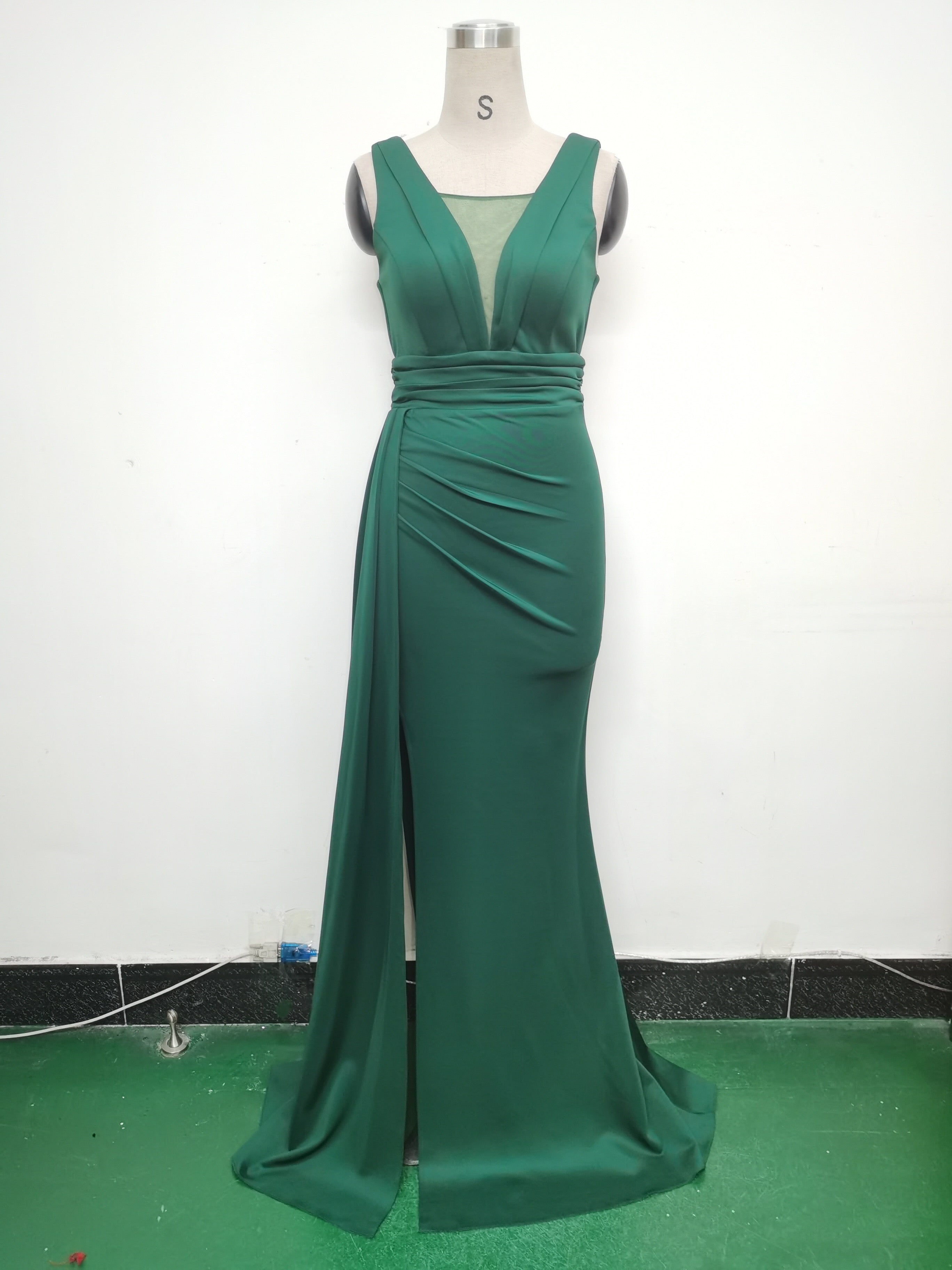 Women Pleated Satin Evening Dress 18