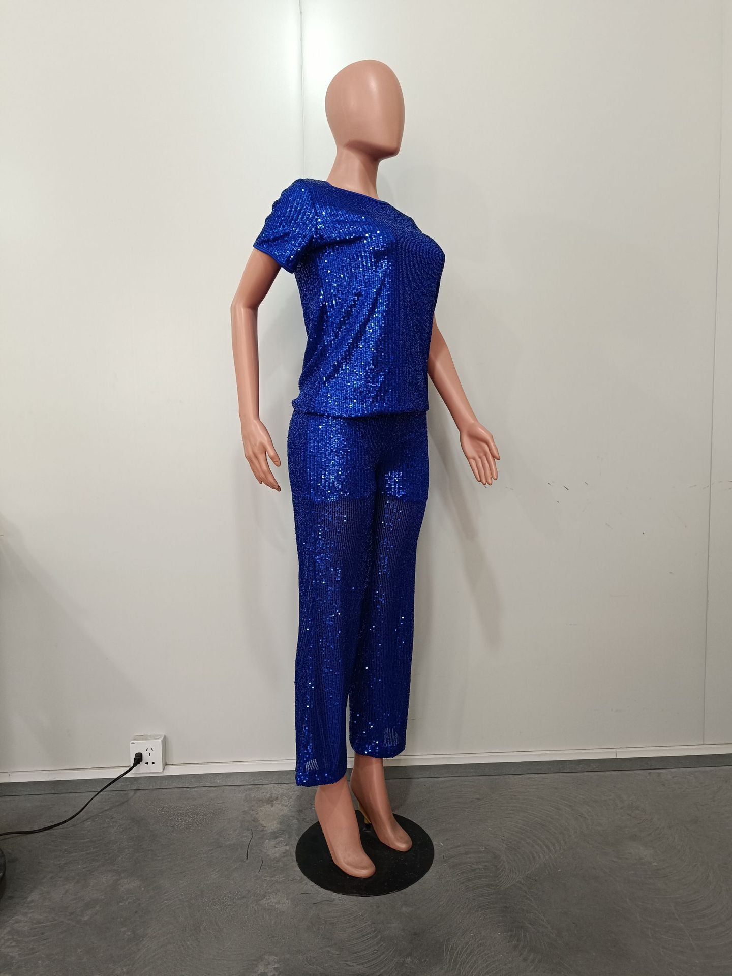 Women Spring Summer Sequin Solid Short Sleeve Top and Pants Two-piece Set 30