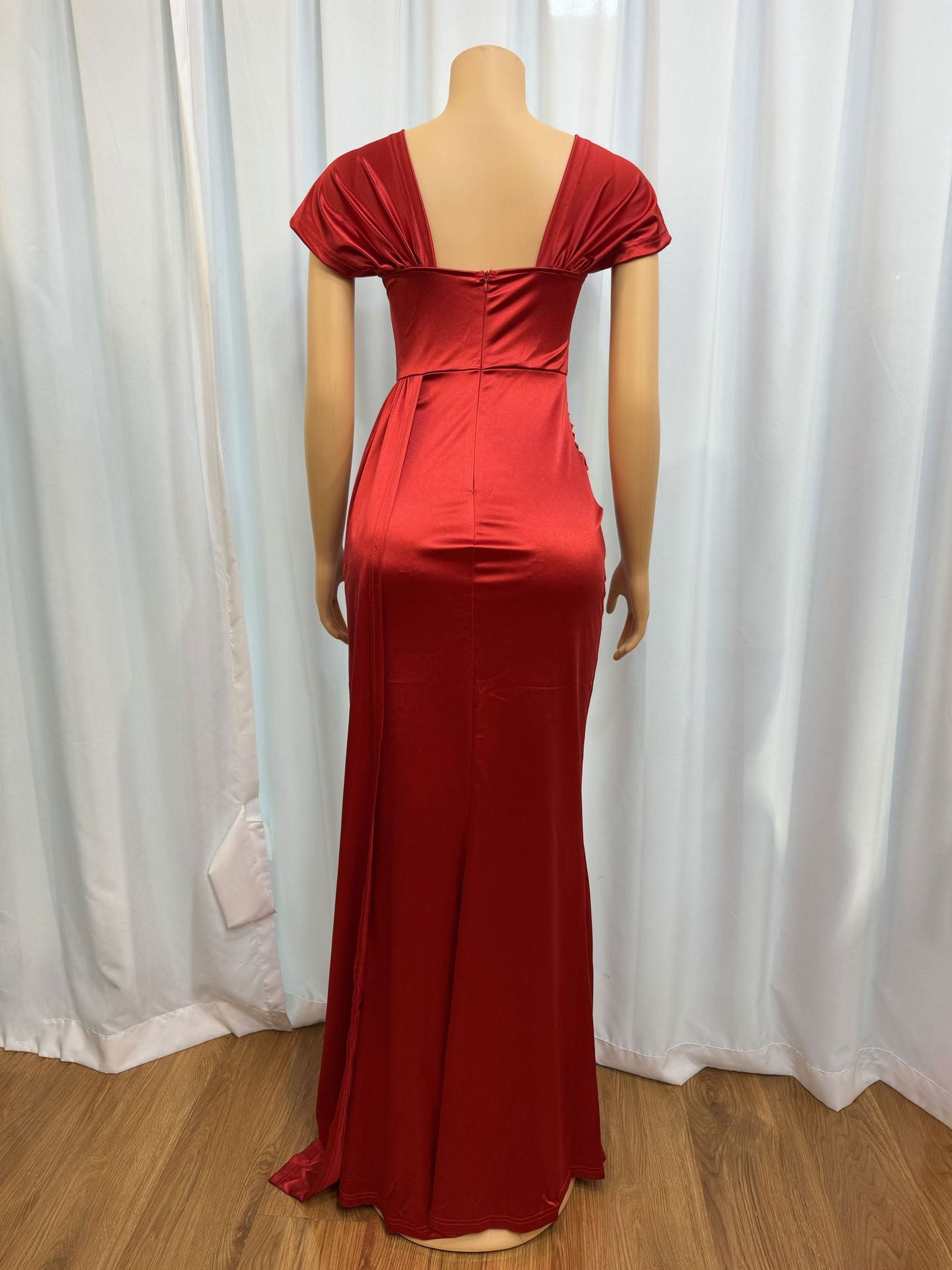 Solid Color Sexy Low-Back Slim Asymmetrical Long Dress 9