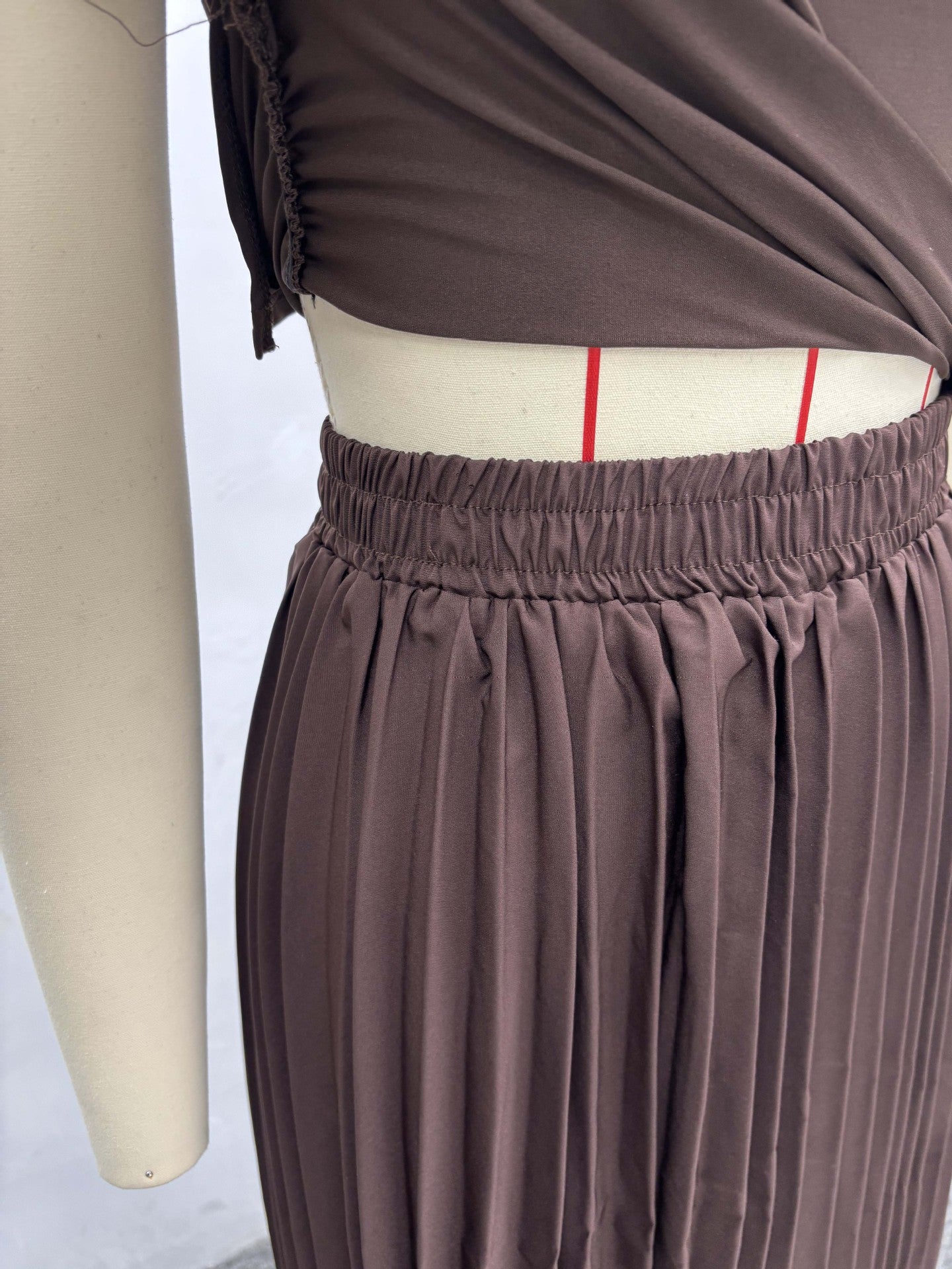 African Women Solid Irregular Sleeveless Crop Top Pleated Skirt Two-piece Set 10