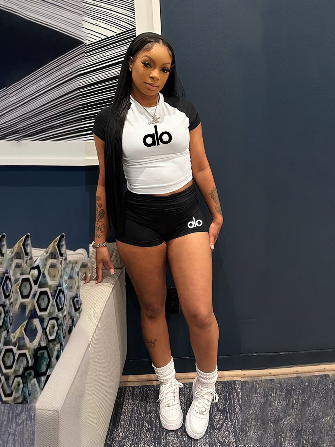 Street Color-block Short Sleeve High Waist Casual Sport Shorts Set with Headband 5